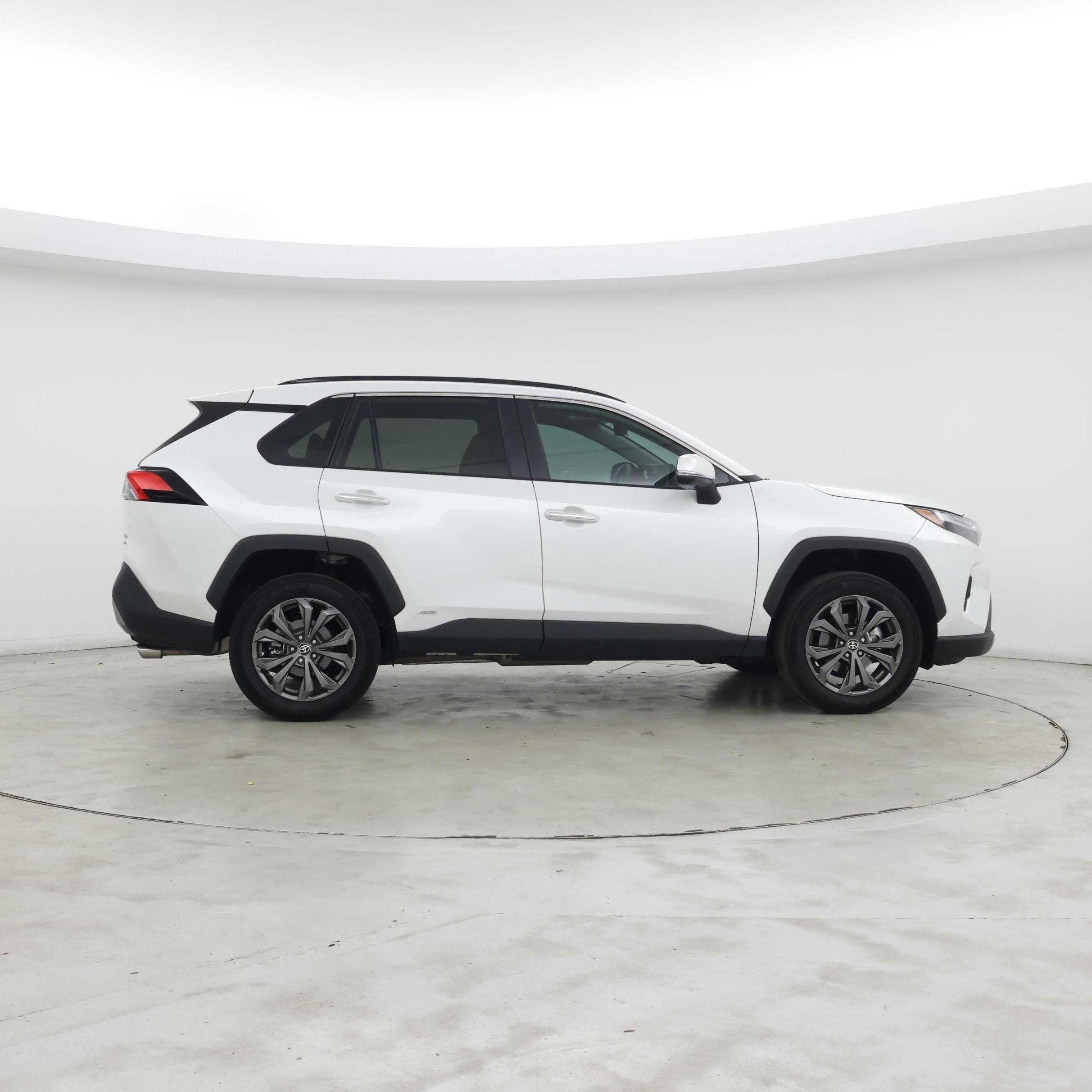 Thumbnail: 2023 Toyota RAV4 - 7