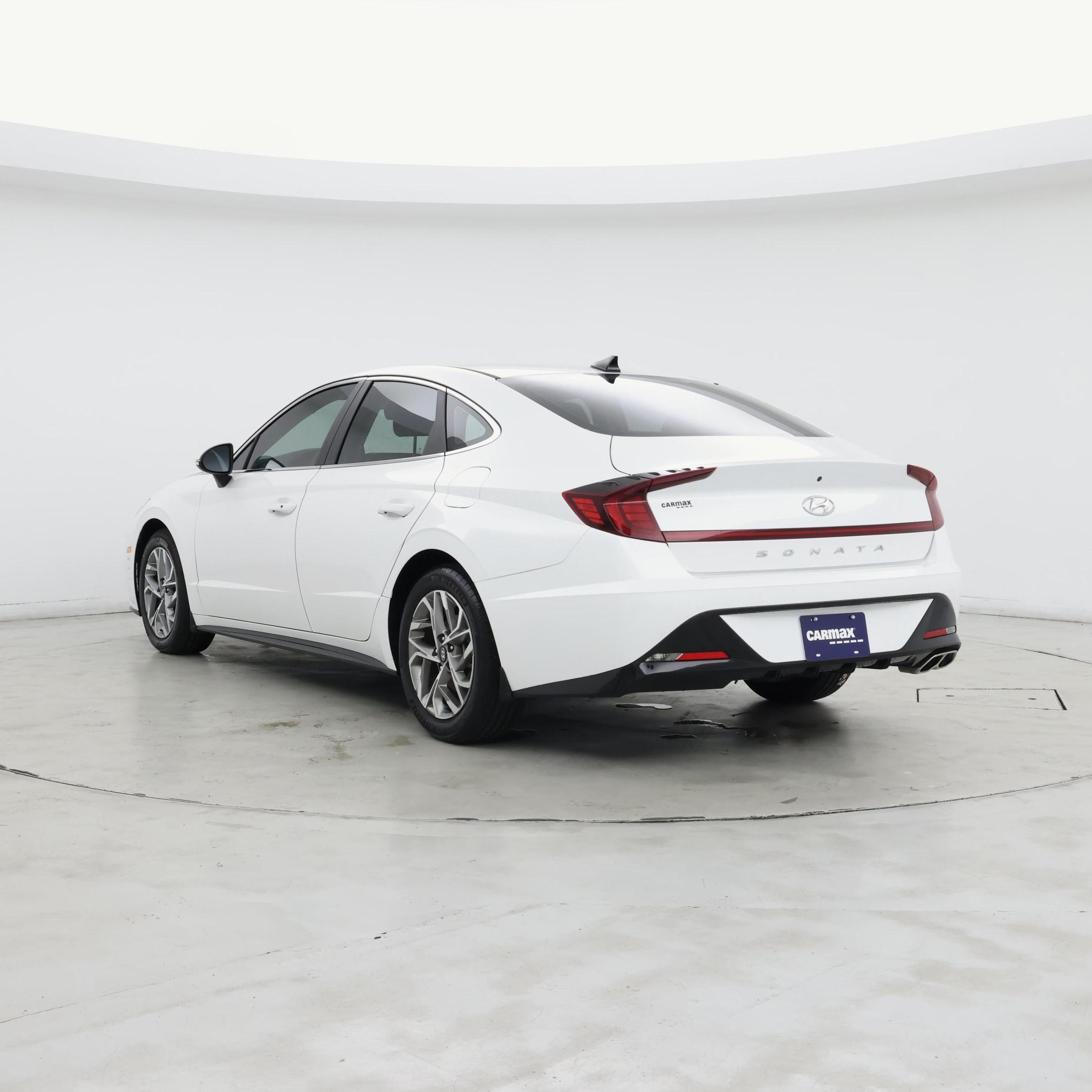 Thumbnail: 2022 Hyundai Sonata - 2