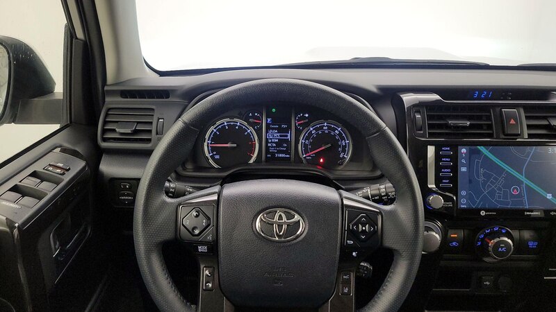 2022 Toyota 4Runner TRD Off Road 10