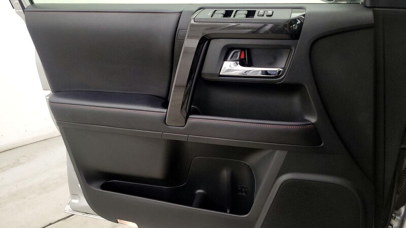 2022 Toyota 4Runner TRD Off Road 12
