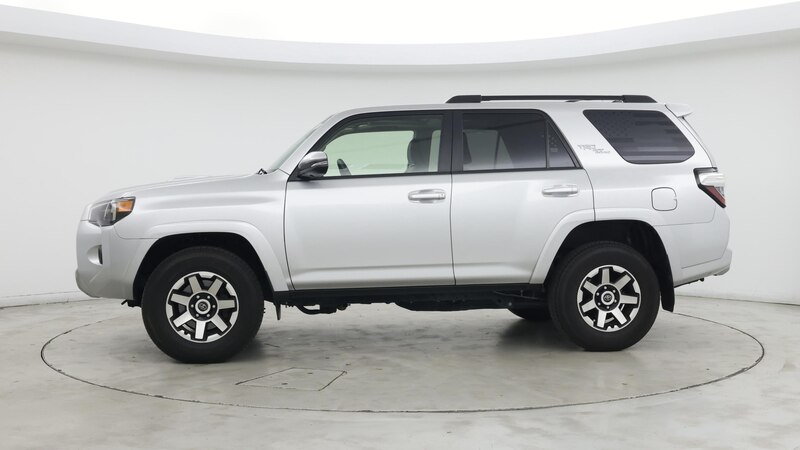 2022 Toyota 4Runner TRD Off Road 3