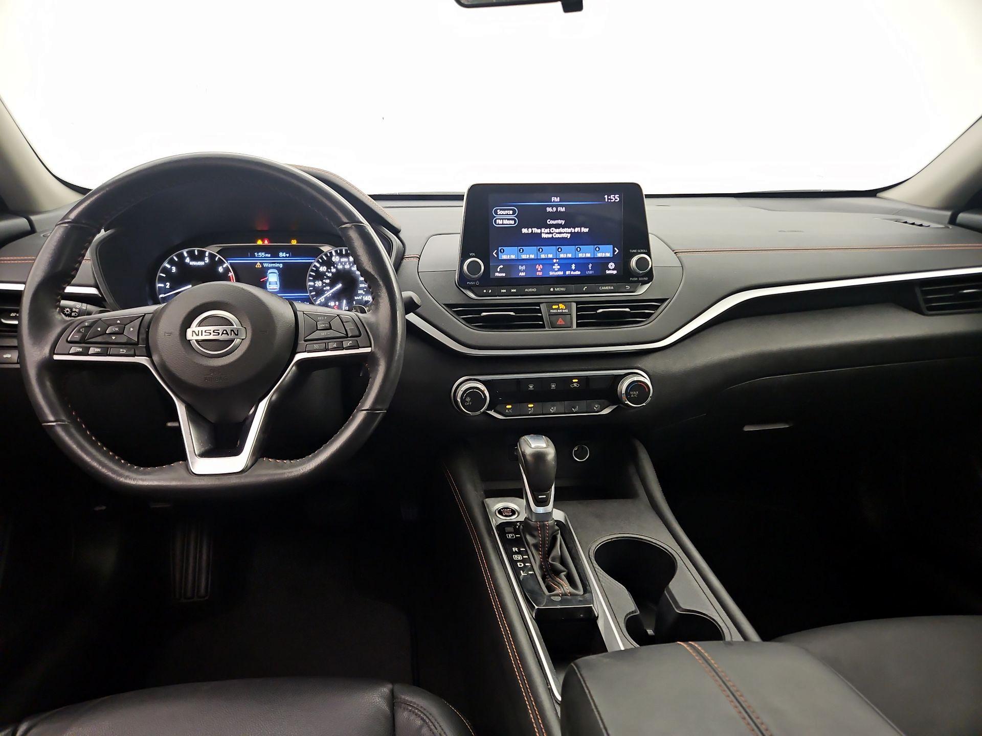 Thumbnail: 2022 Nissan Altima - 9