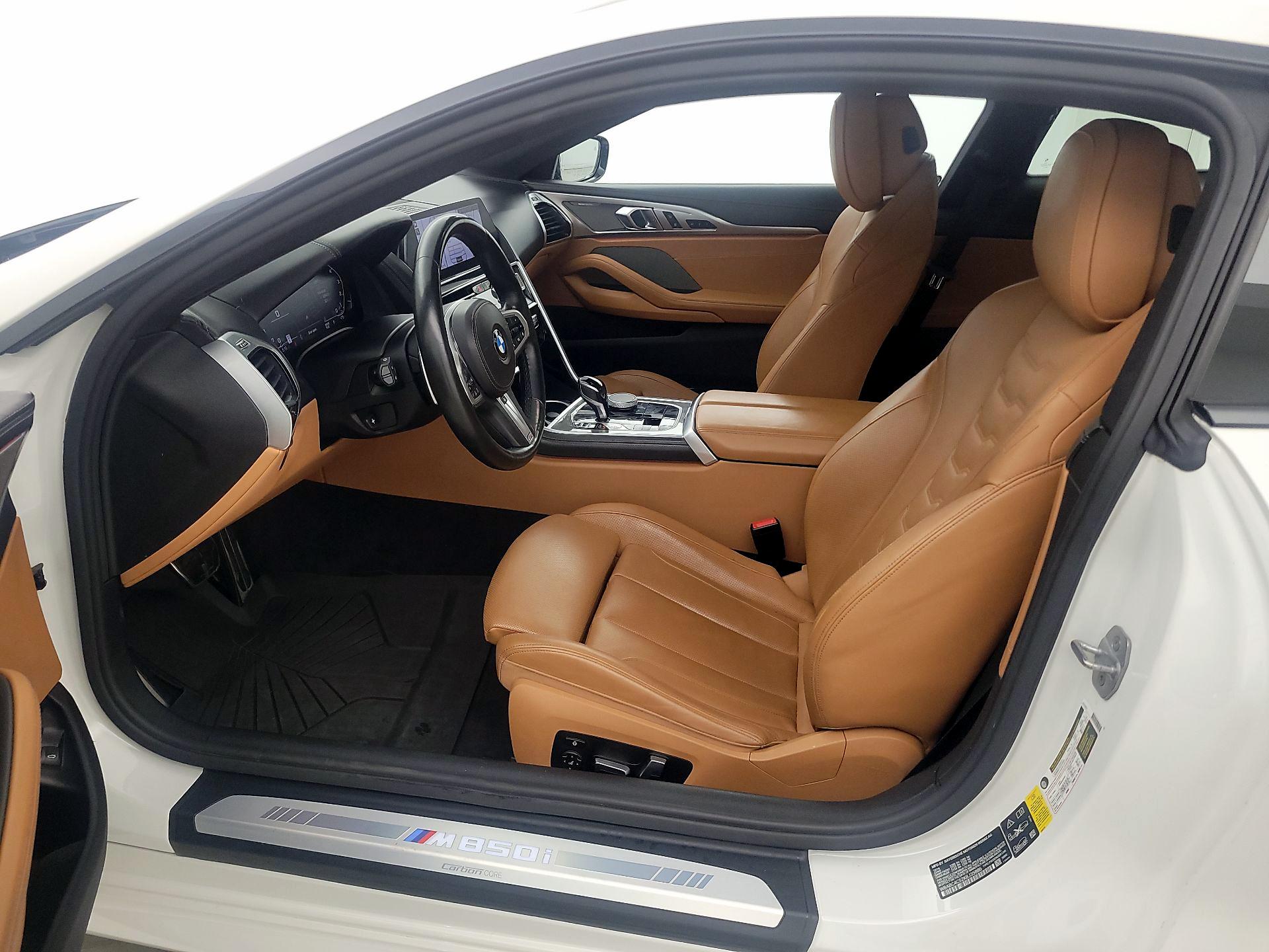 Thumbnail: 2019 BMW 8 Series - 11