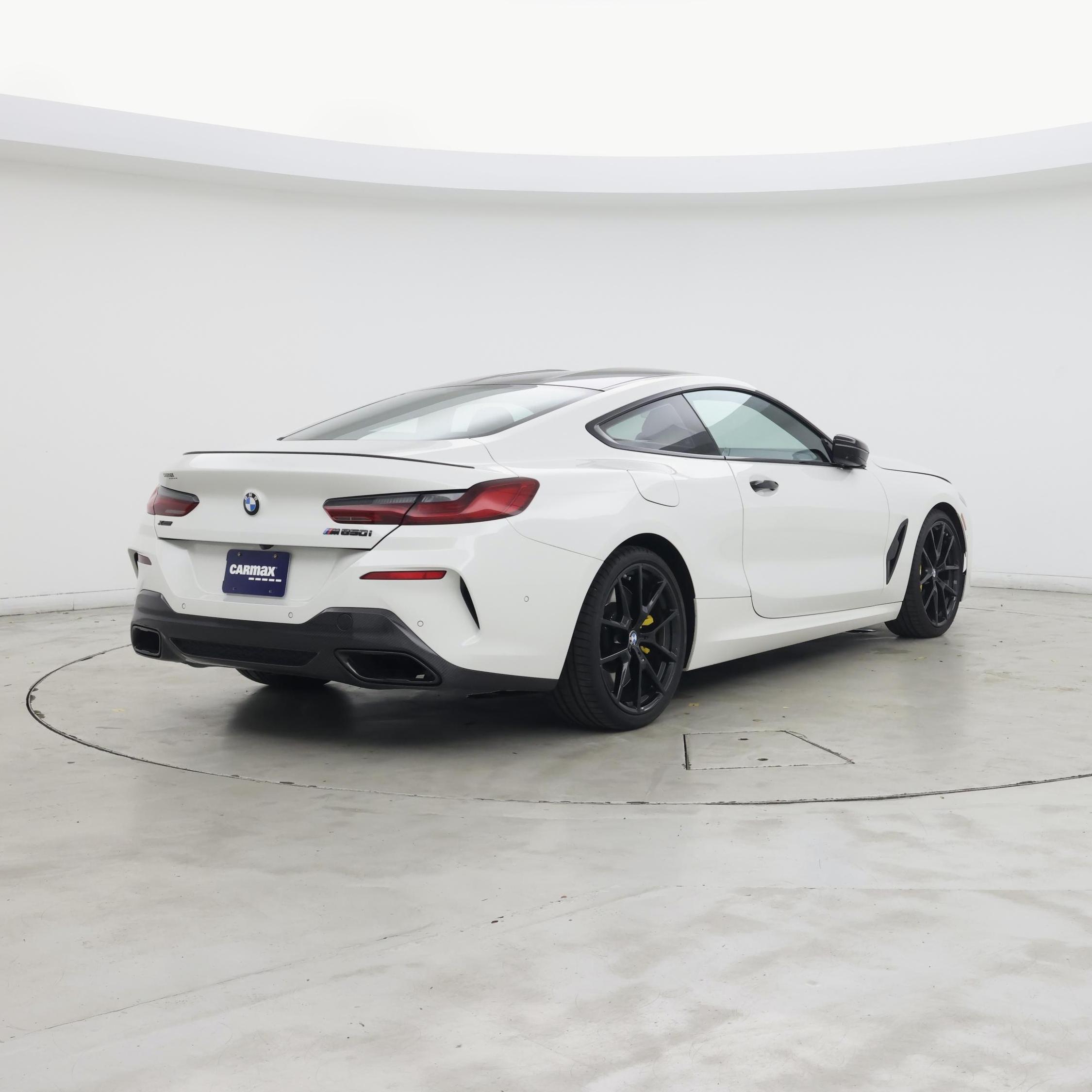 Thumbnail: 2019 BMW 8 Series - 8