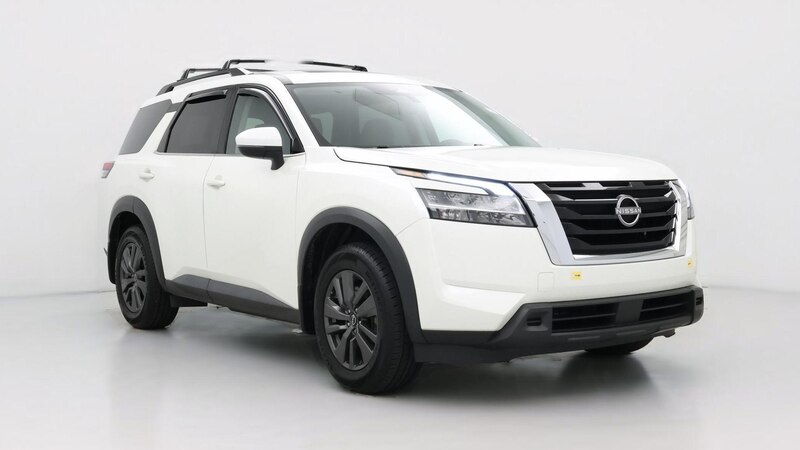 2022 Nissan Pathfinder SV Hero Image