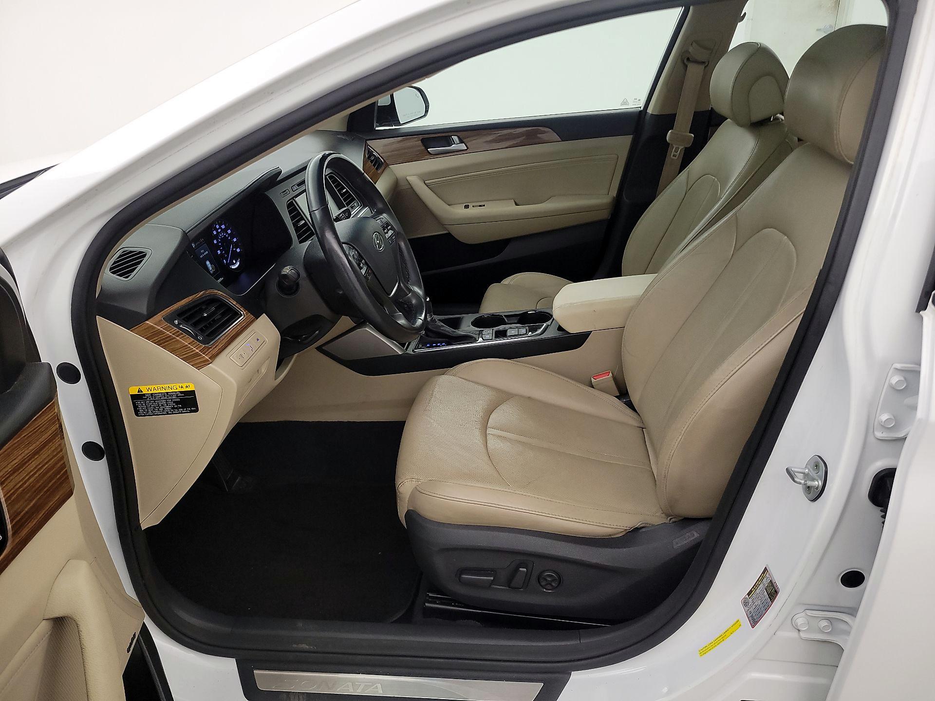 Thumbnail: 2015 Hyundai Sonata - 11