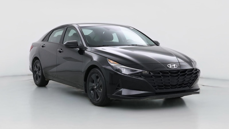2023 Hyundai Elantra SEL Hero Image