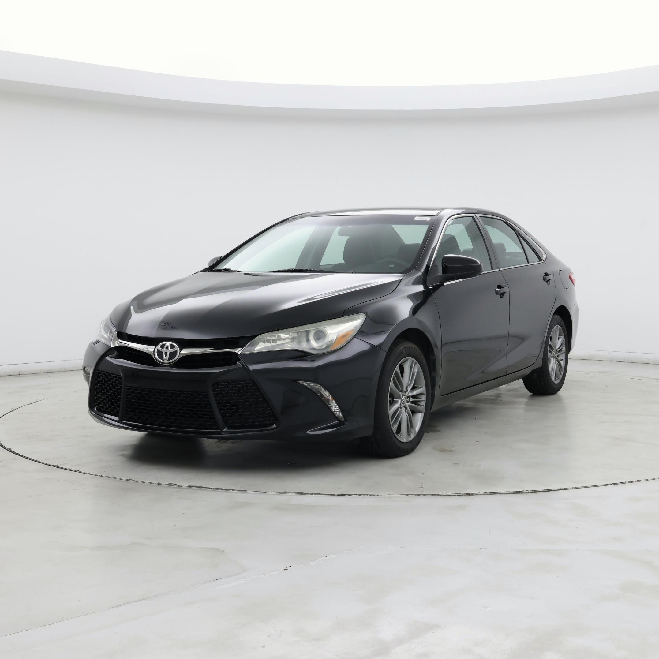 Thumbnail: 2015 Toyota Camry - 4