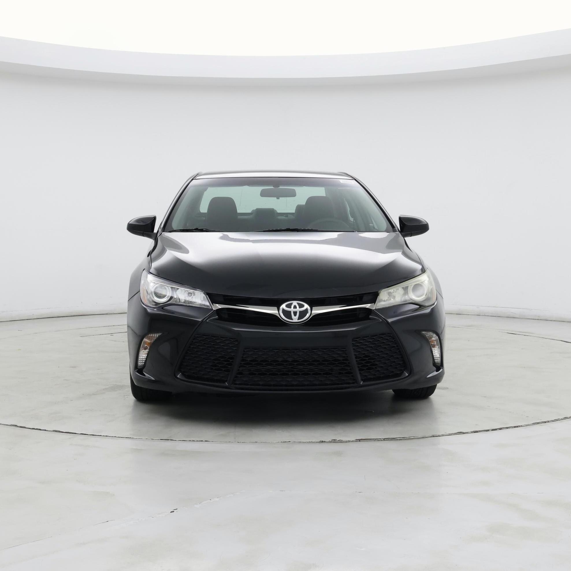 Thumbnail: 2015 Toyota Camry - 5