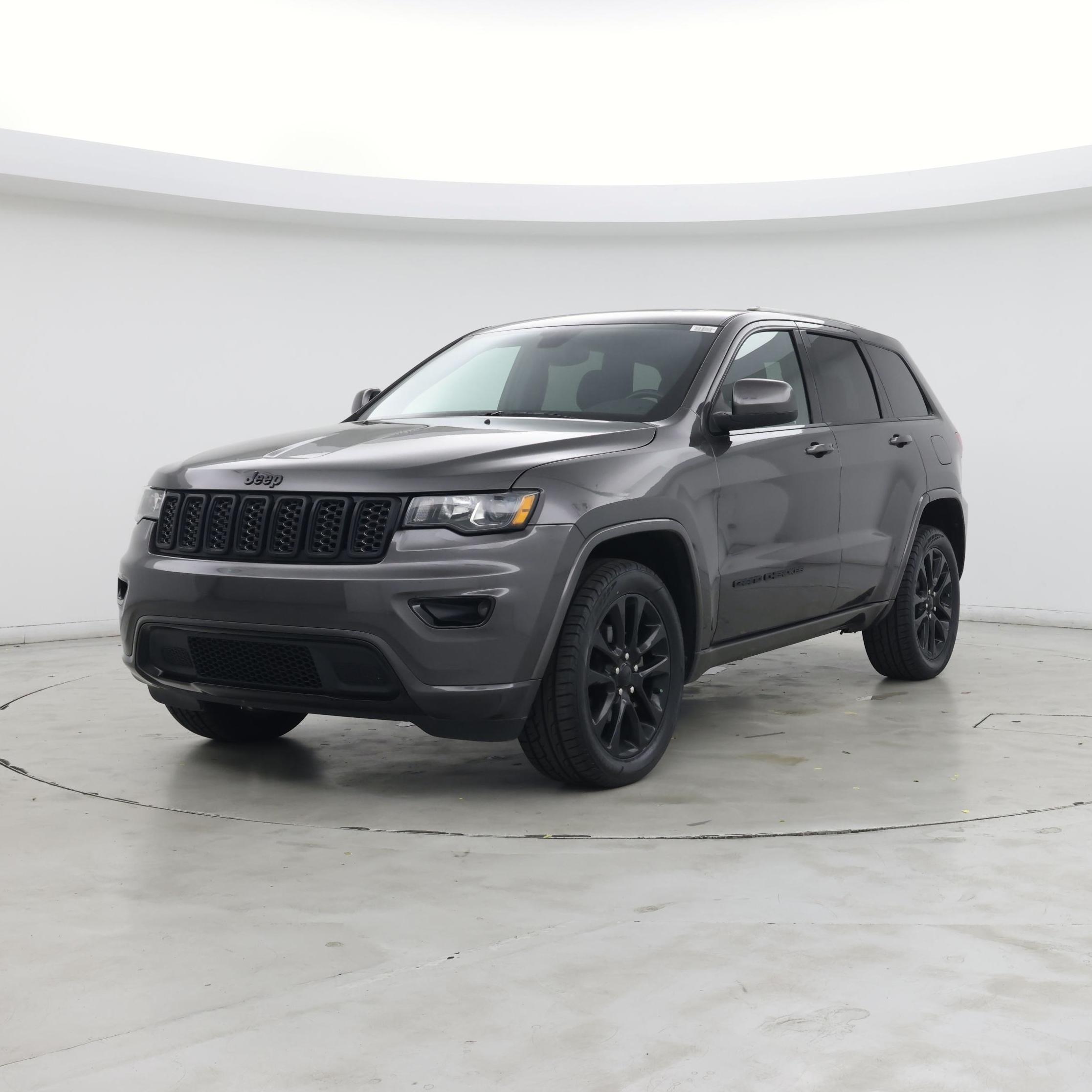 Thumbnail: 2020 Jeep Grand Cherokee - 4