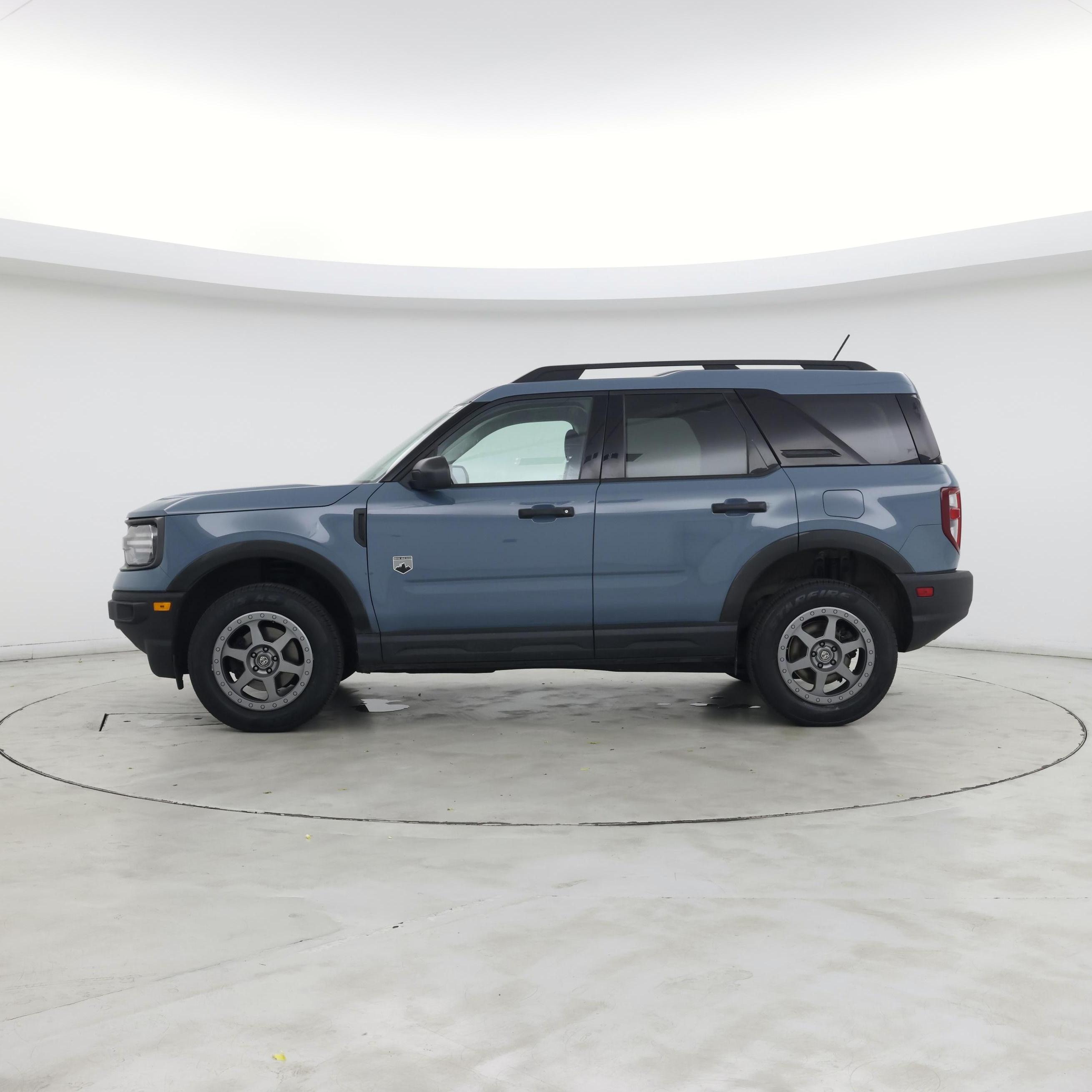 Thumbnail: 2021 Ford Bronco Sport - 3