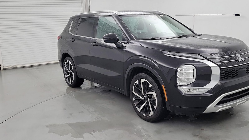 2022 Mitsubishi Outlander SEL Hero Image