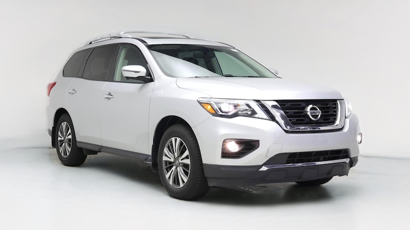 2017 Nissan Pathfinder SL Hero Image