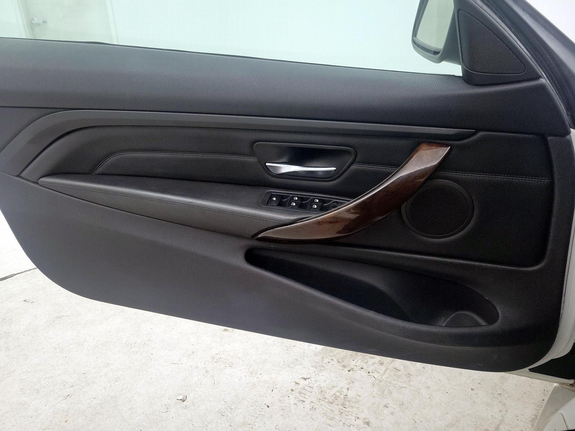 Thumbnail: 2015 BMW 4 Series - 12