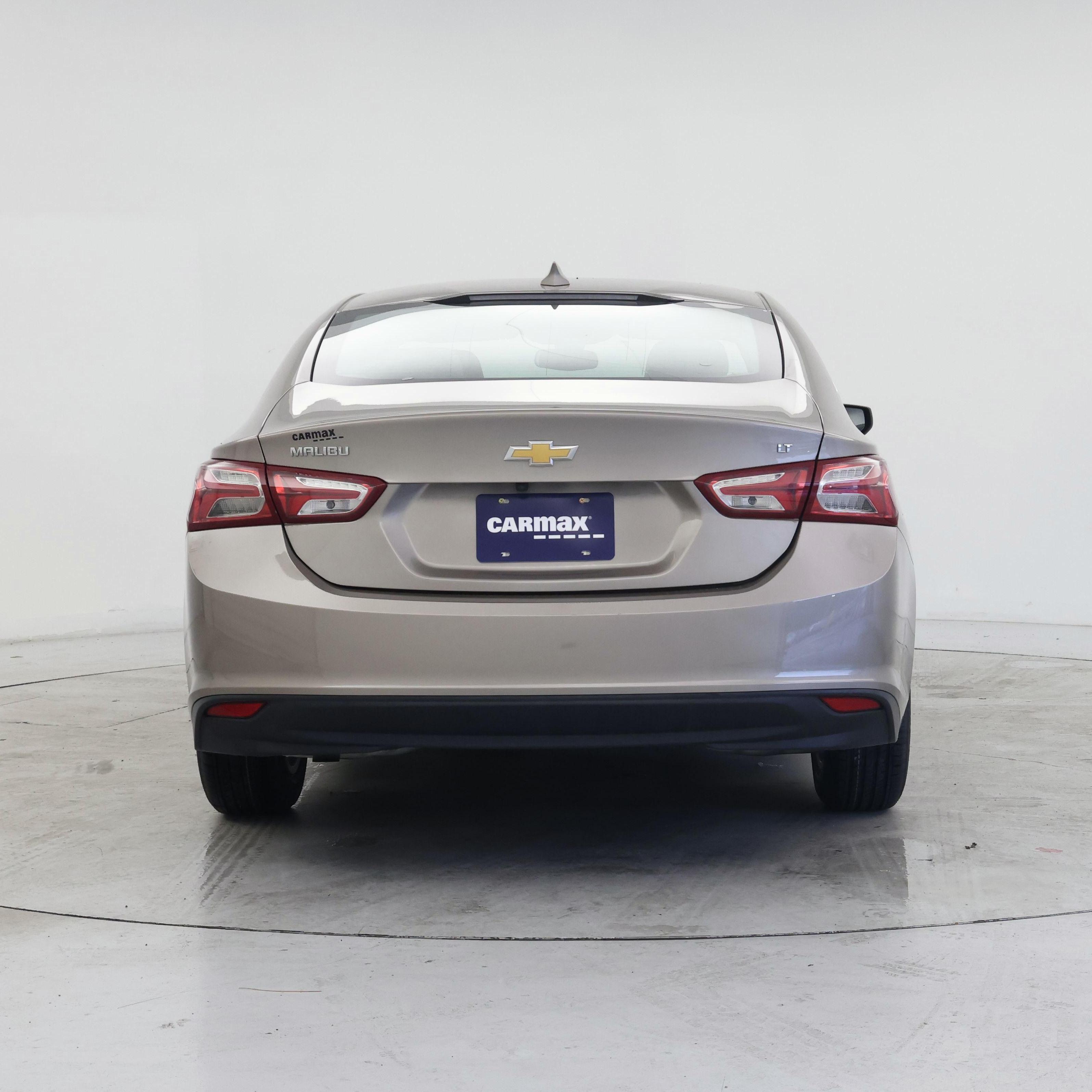 Thumbnail: 2022 Chevrolet Malibu - 6