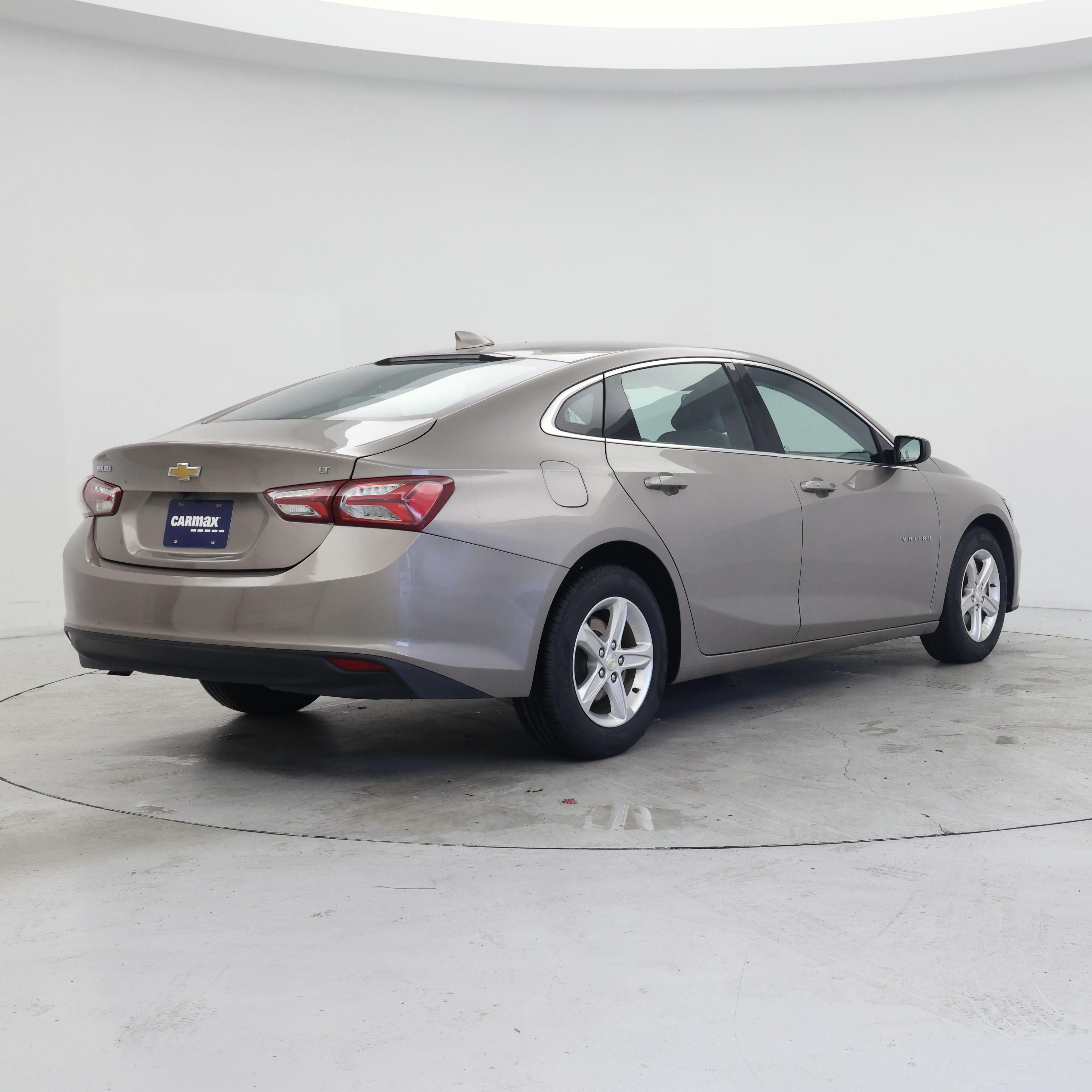 Thumbnail: 2022 Chevrolet Malibu - 8