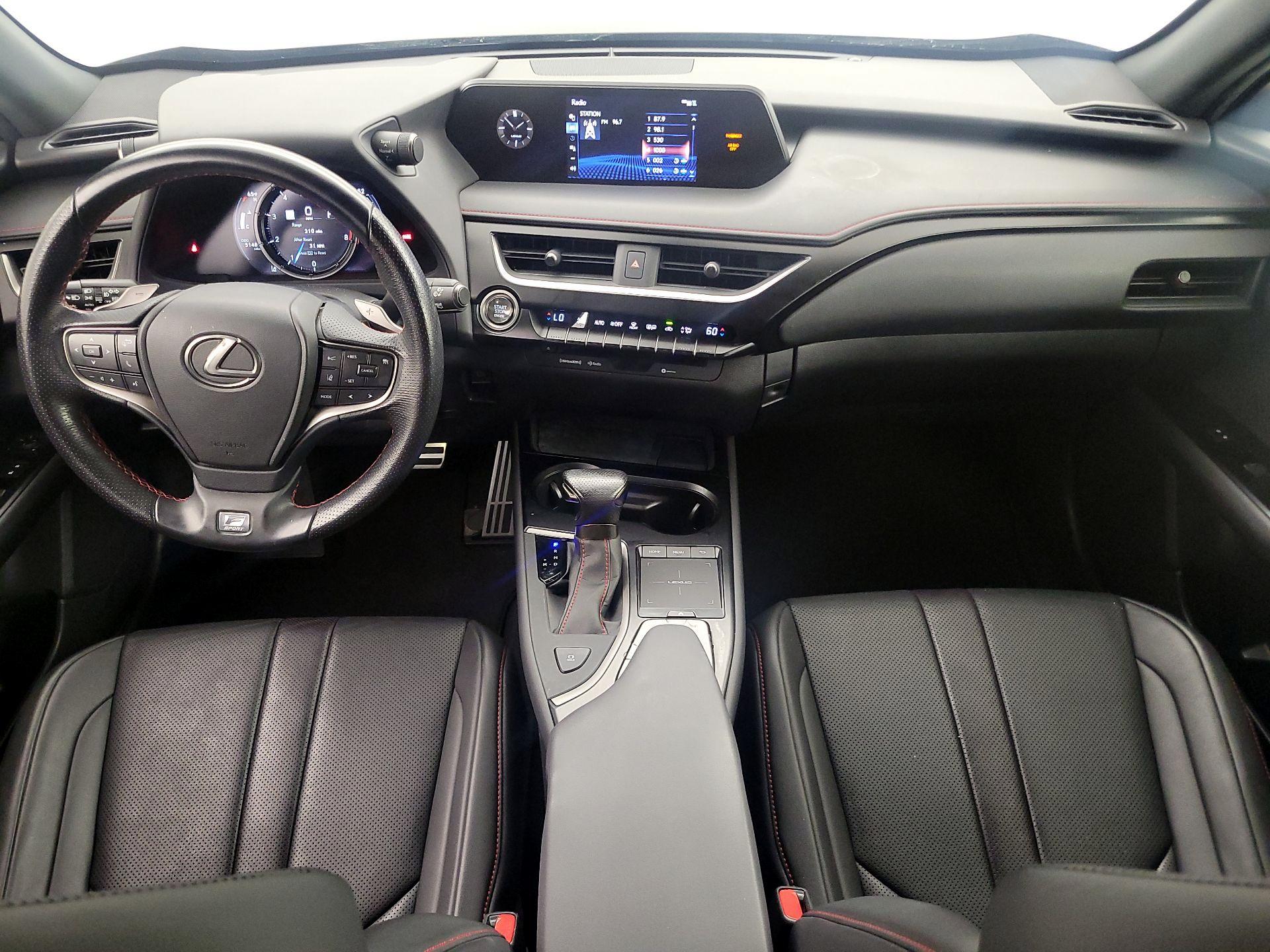 Thumbnail: 2022 Lexus UX - 9