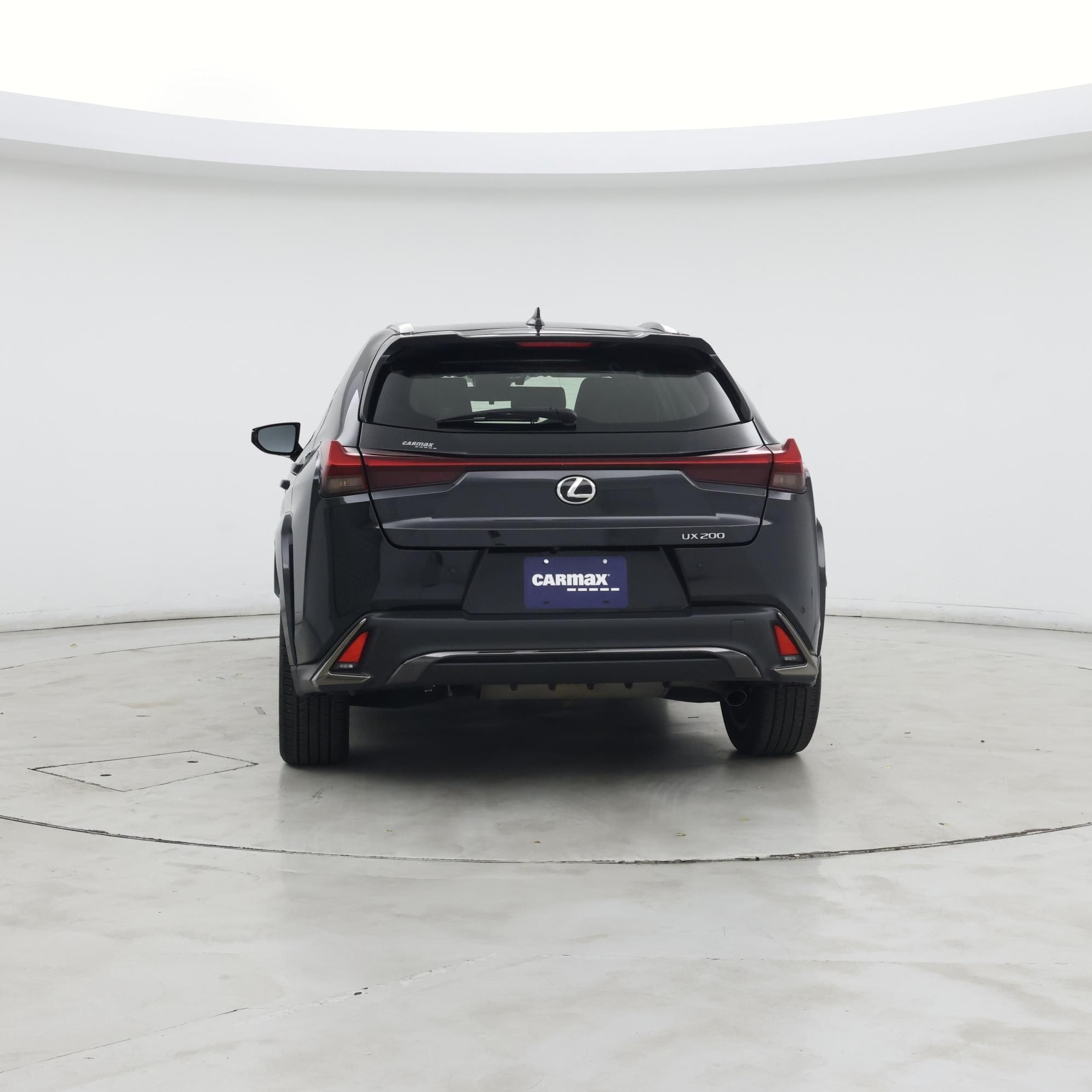 Thumbnail: 2022 Lexus UX - 6