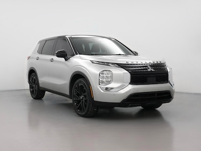 2023 Mitsubishi Outlander Black Edition -
                Clearwater, FL