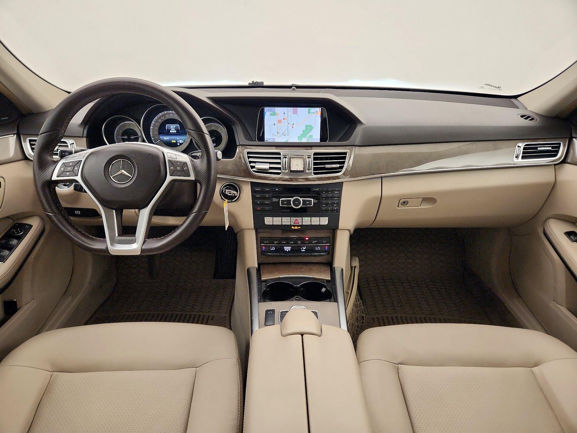 Thumbnail: 2014 Mercedes-Benz E-Class - 9