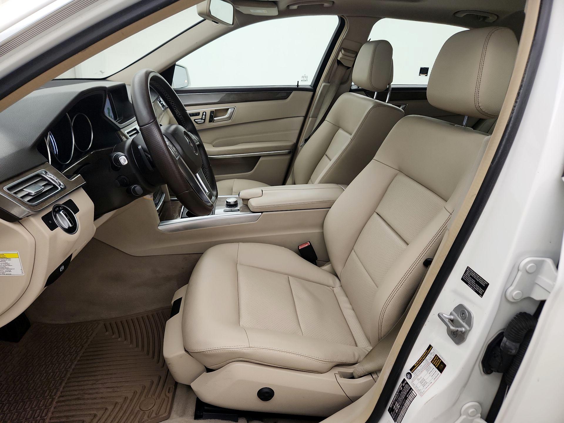 Thumbnail: 2014 Mercedes-Benz E-Class - 11