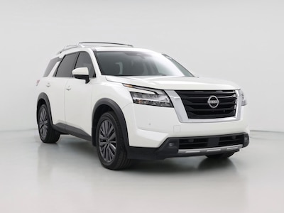2022 Nissan Pathfinder SL -
                Tampa, FL