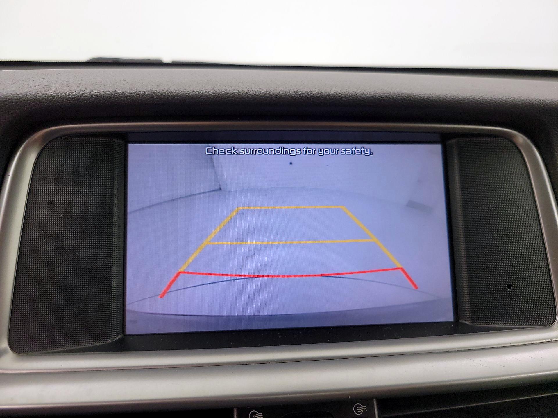 Thumbnail: 2019 Kia Optima - 14