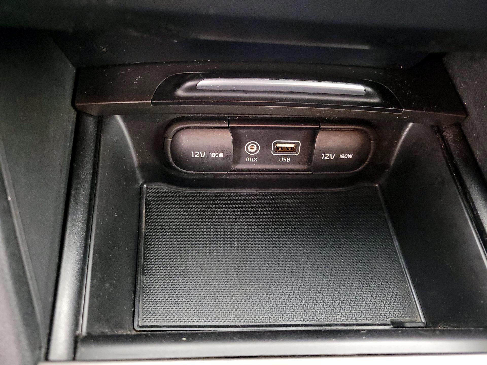 Thumbnail: 2019 Kia Optima - 18