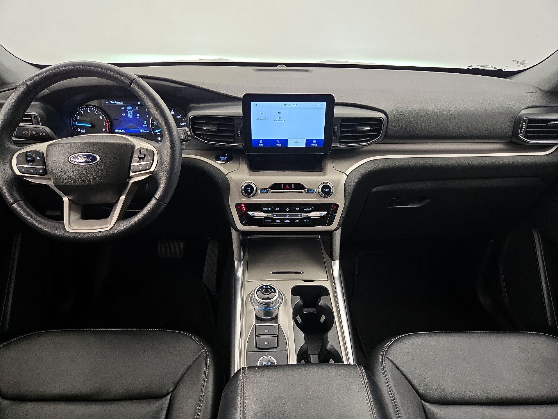 Thumbnail: 2023 Ford Explorer - 9
