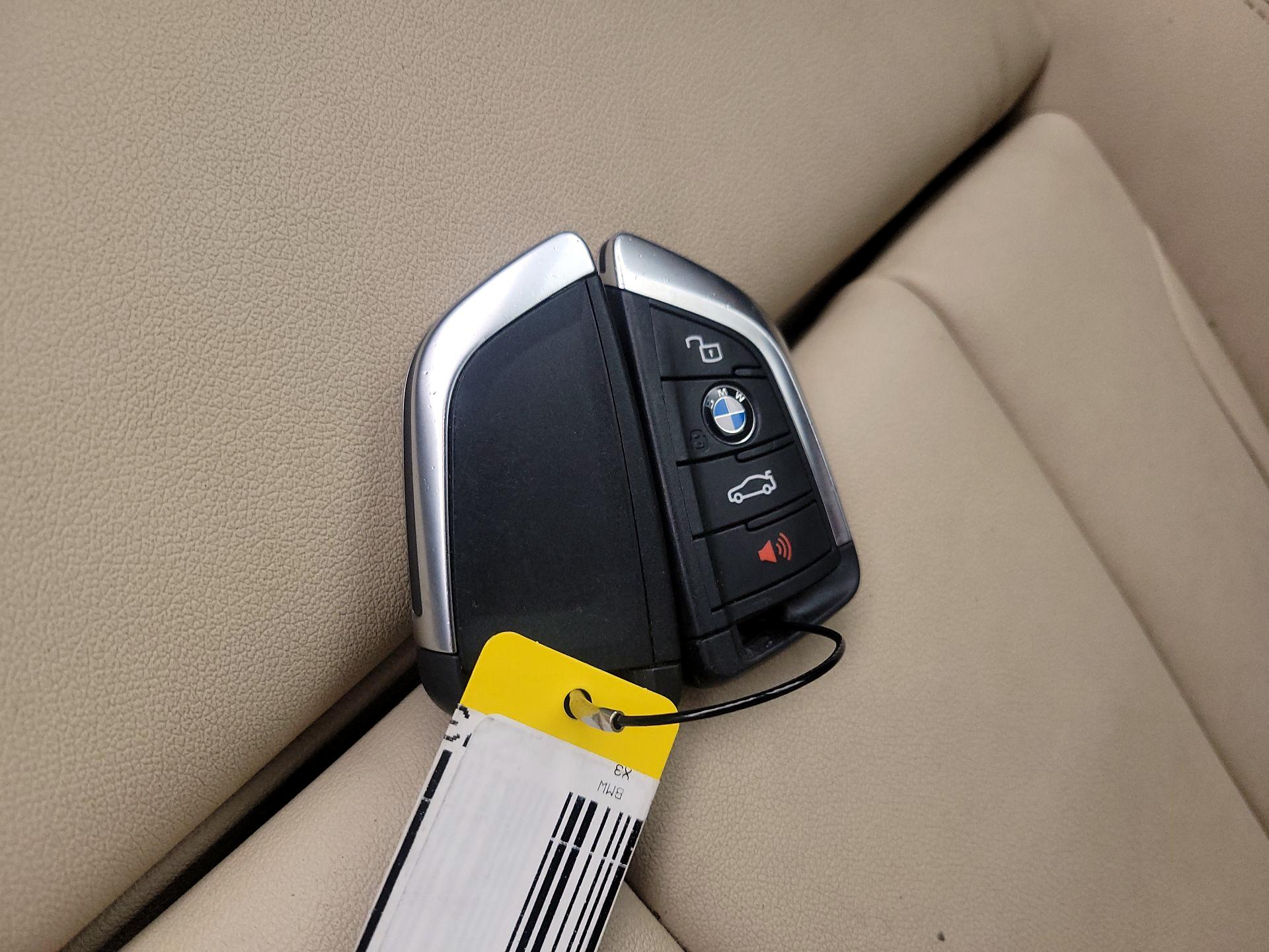 Thumbnail: 2021 BMW X3 - 18