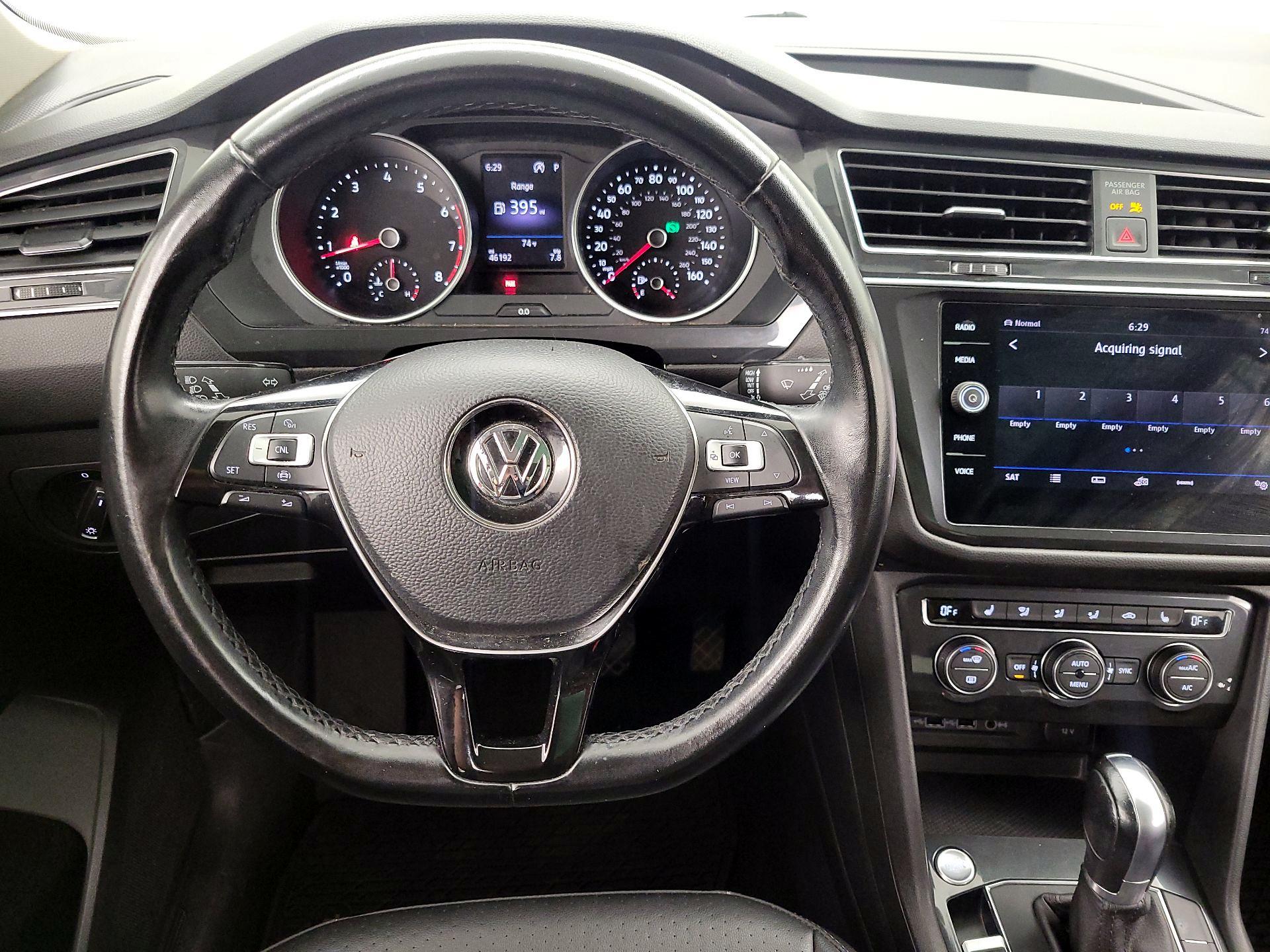 Thumbnail: 2019 Volkswagen Tiguan - 10