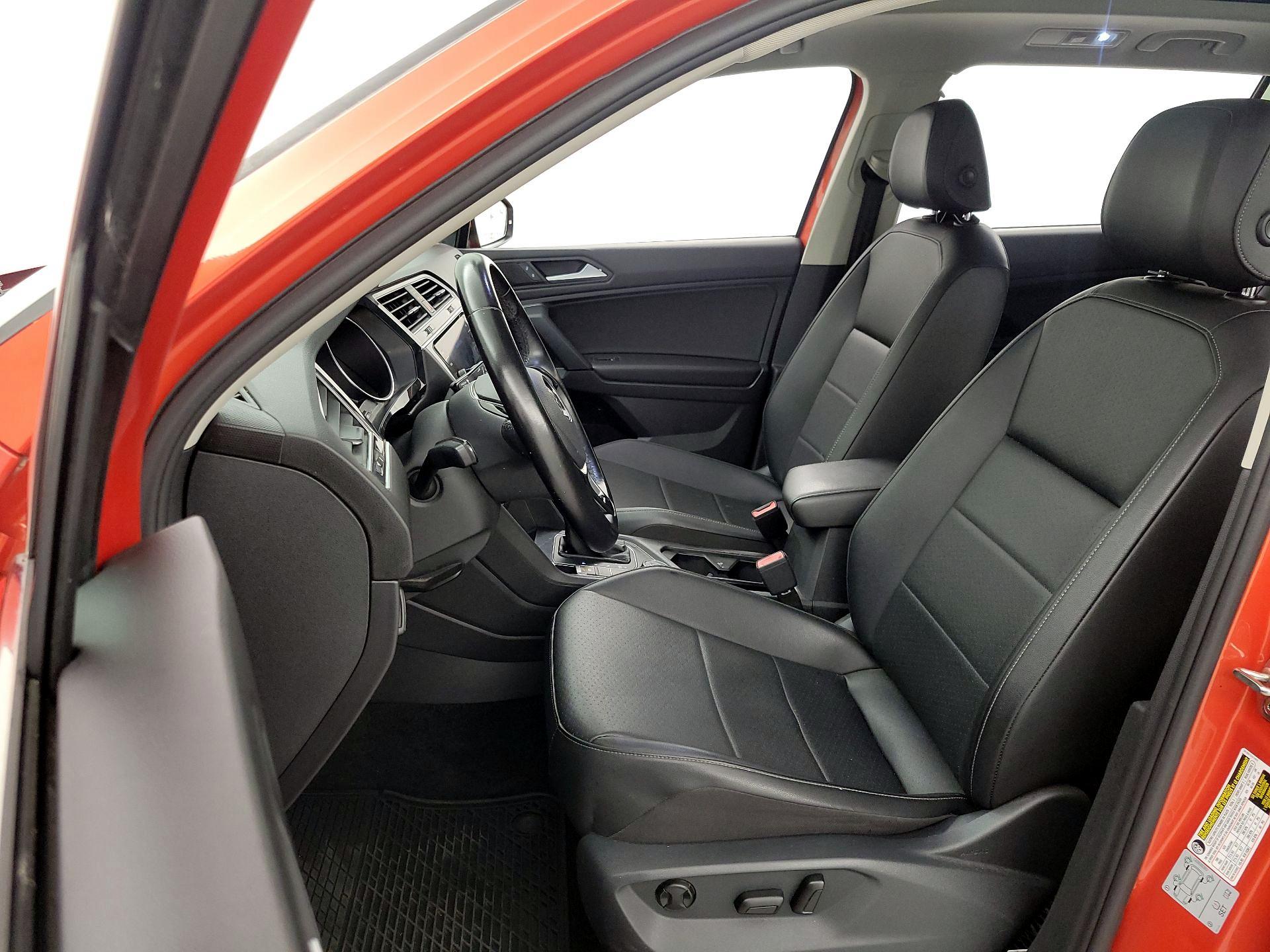 Thumbnail: 2019 Volkswagen Tiguan - 11