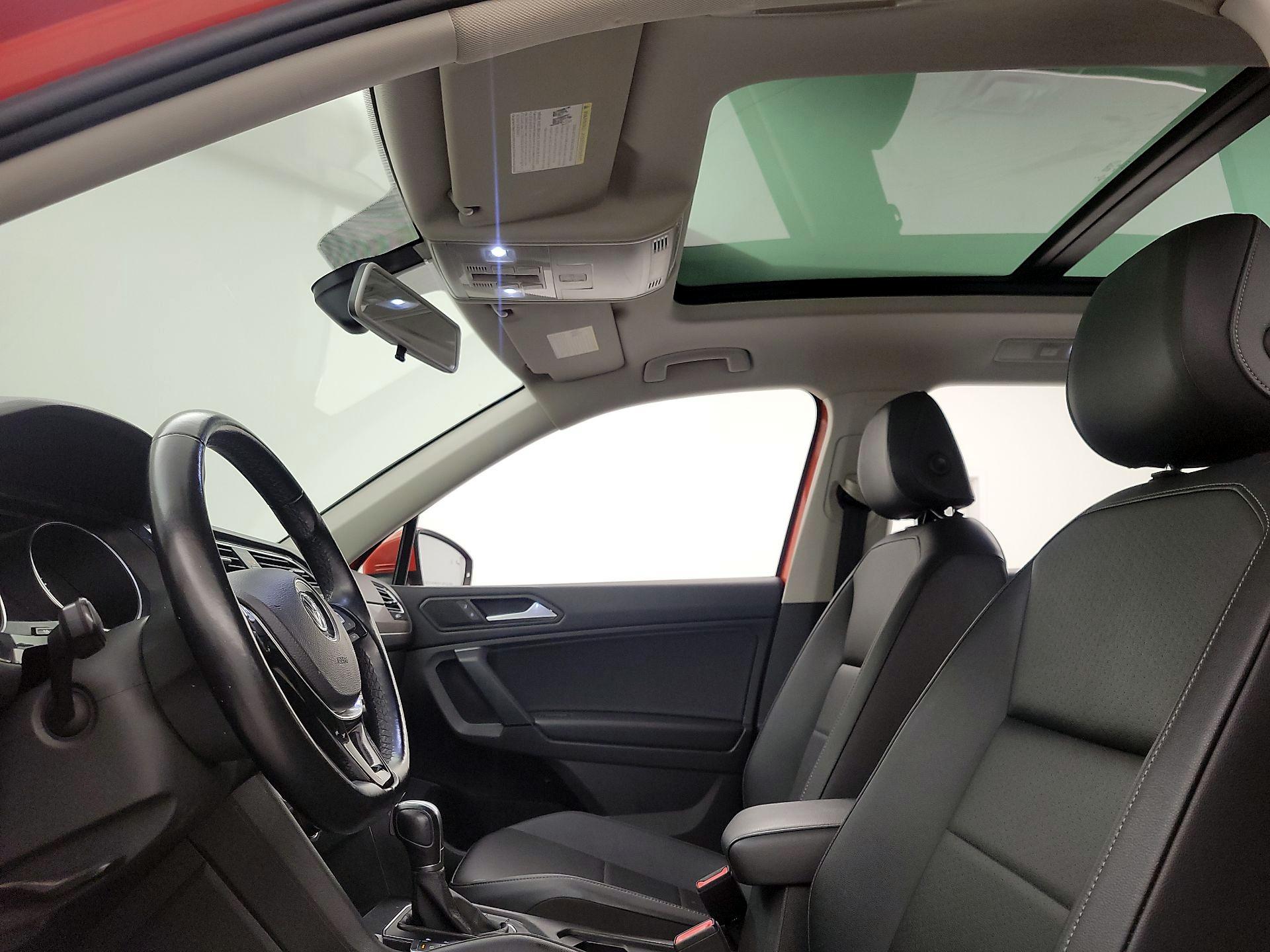 Thumbnail: 2019 Volkswagen Tiguan - 19