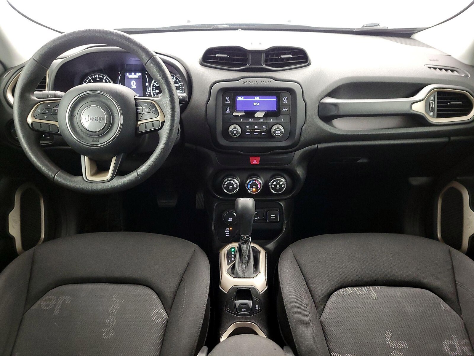 Image 10 of 2016 Jeep Renegade Sport