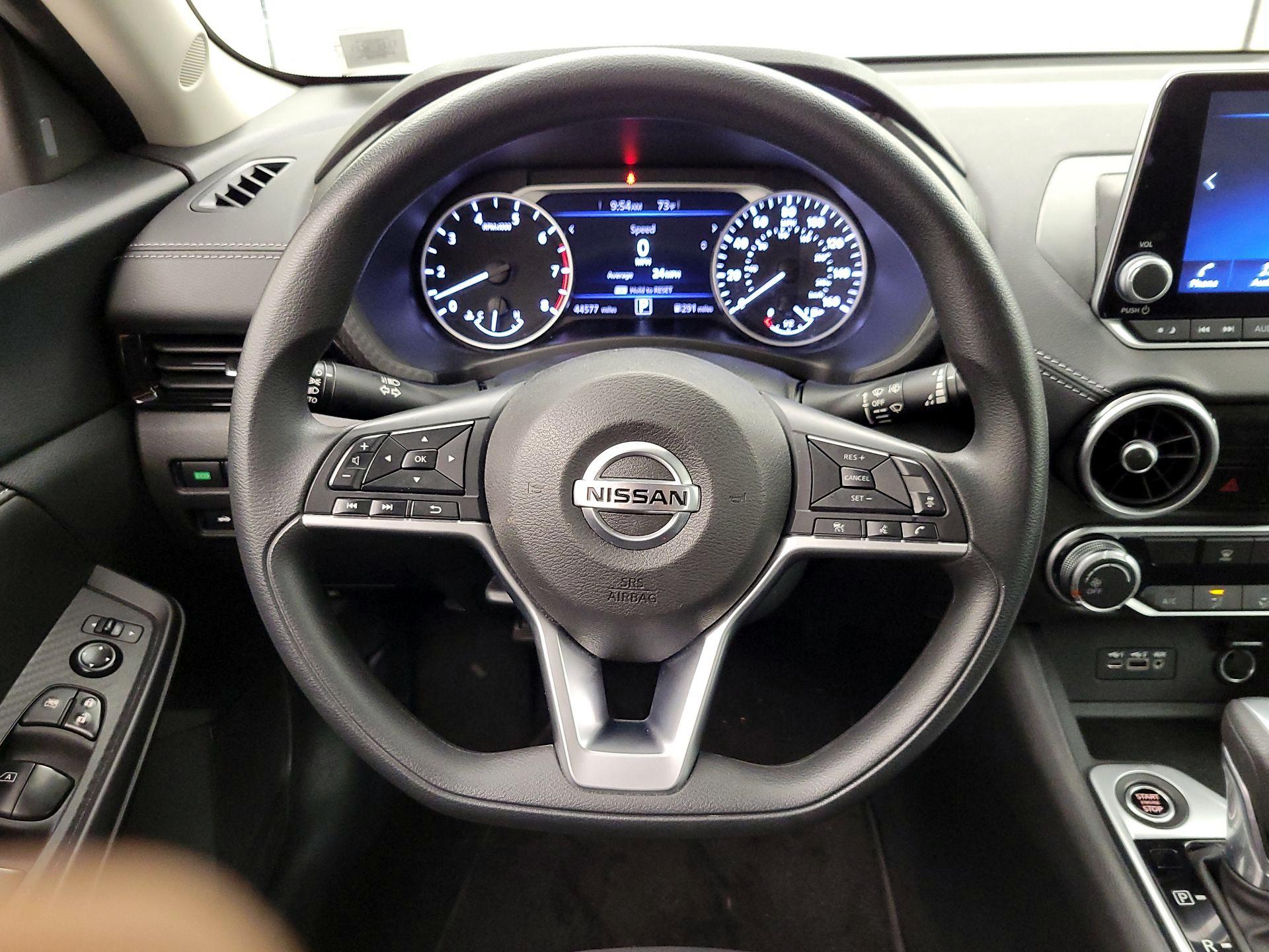 Thumbnail: 2023 Nissan Sentra - 10