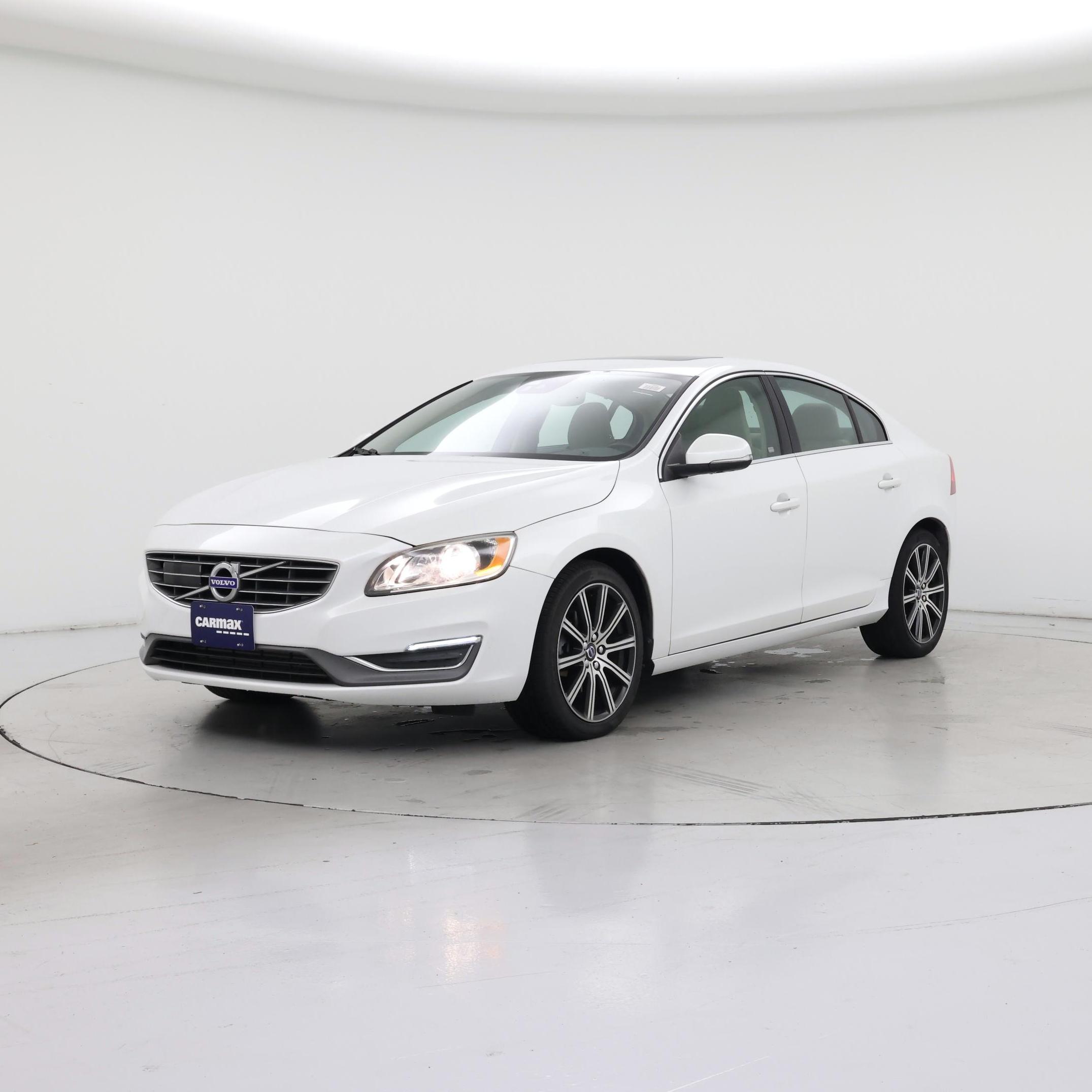 Thumbnail: 2017 Volvo S60 - 4