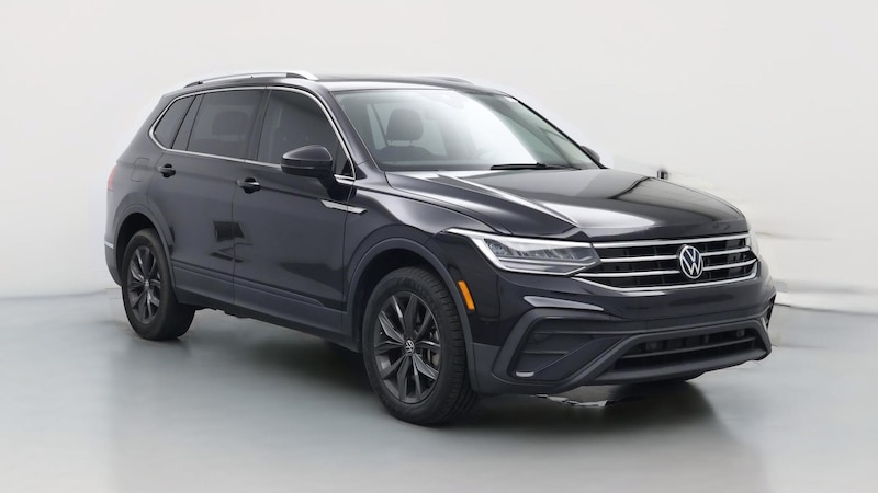 2022 Volkswagen Tiguan SE Hero Image