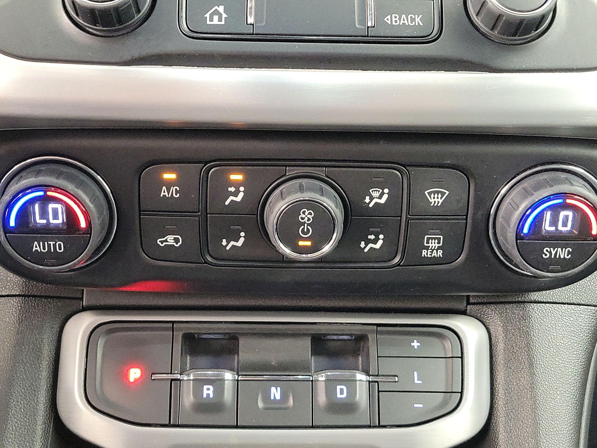 Thumbnail: 2023 GMC Acadia - 16