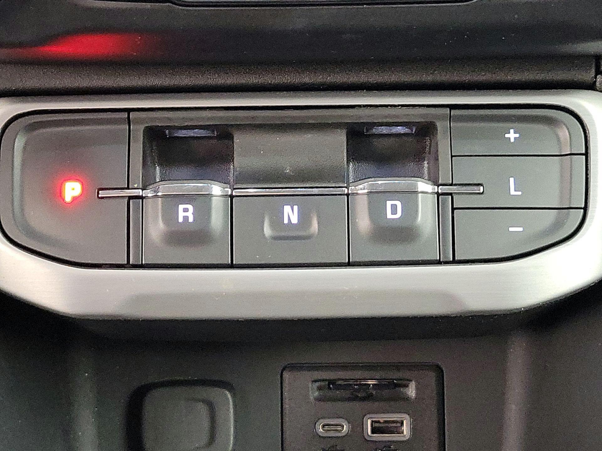 Thumbnail: 2023 GMC Acadia - 17