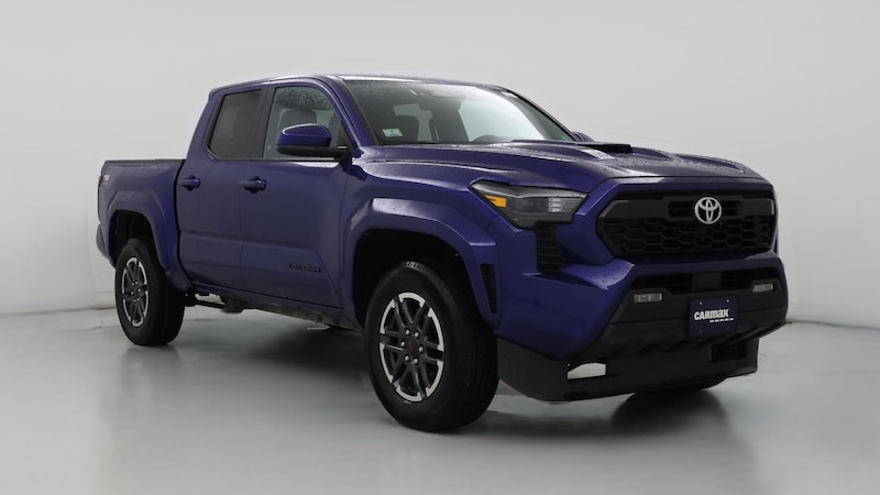 2024 Toyota Tacoma SR5 Hero Image