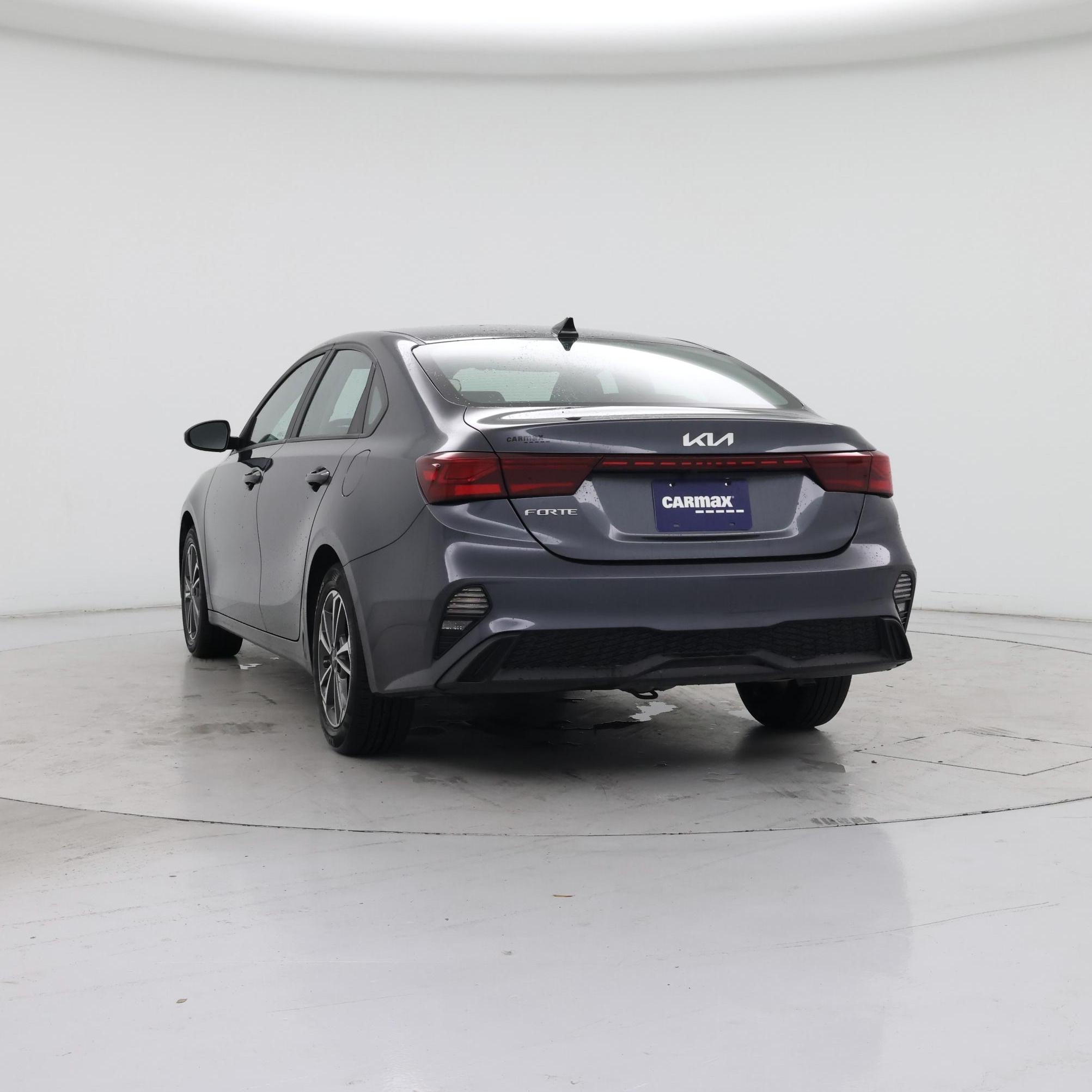 Thumbnail: 2023 Kia Forte - 2