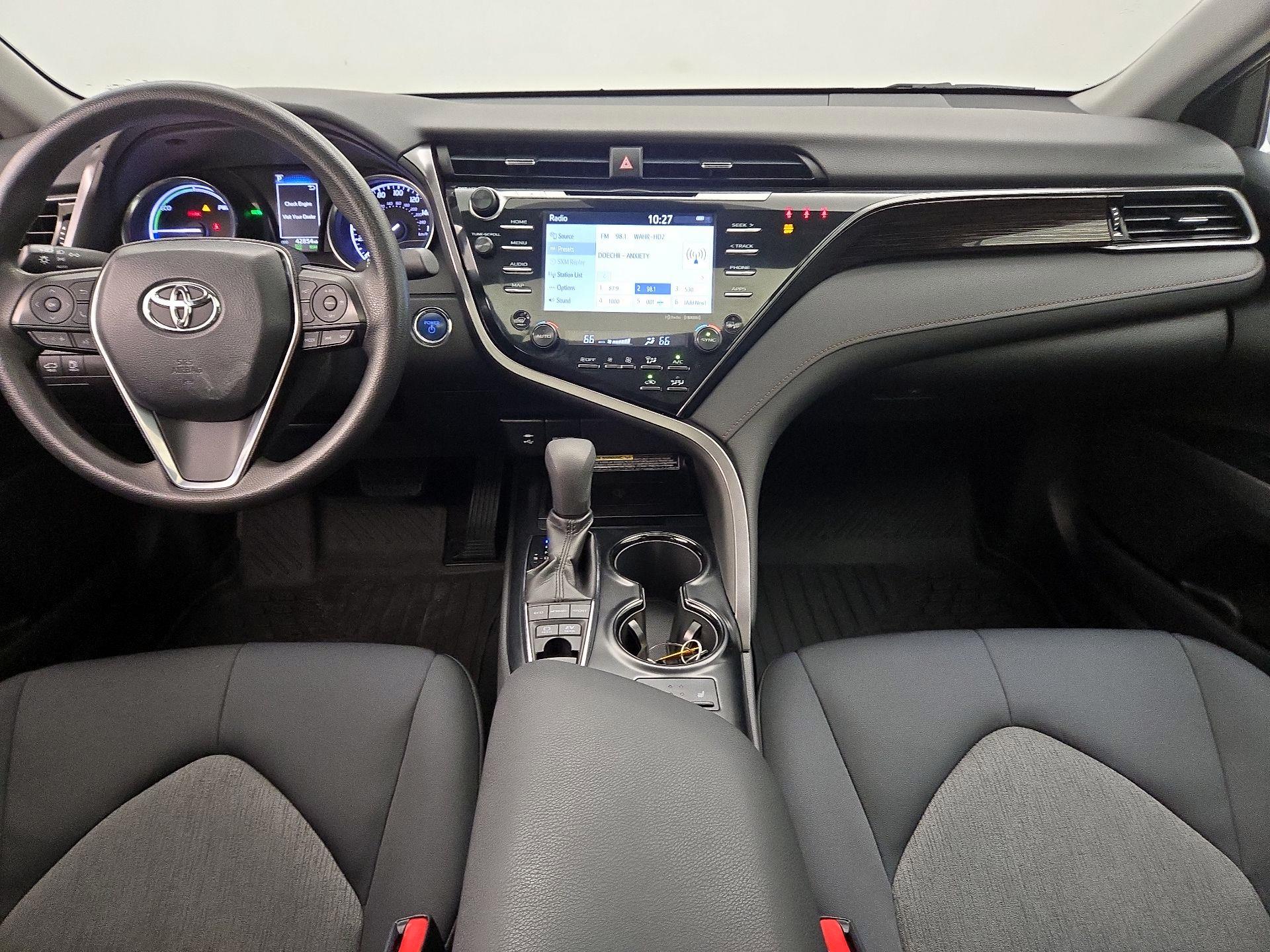 Thumbnail: 2019 Toyota Camry - 9