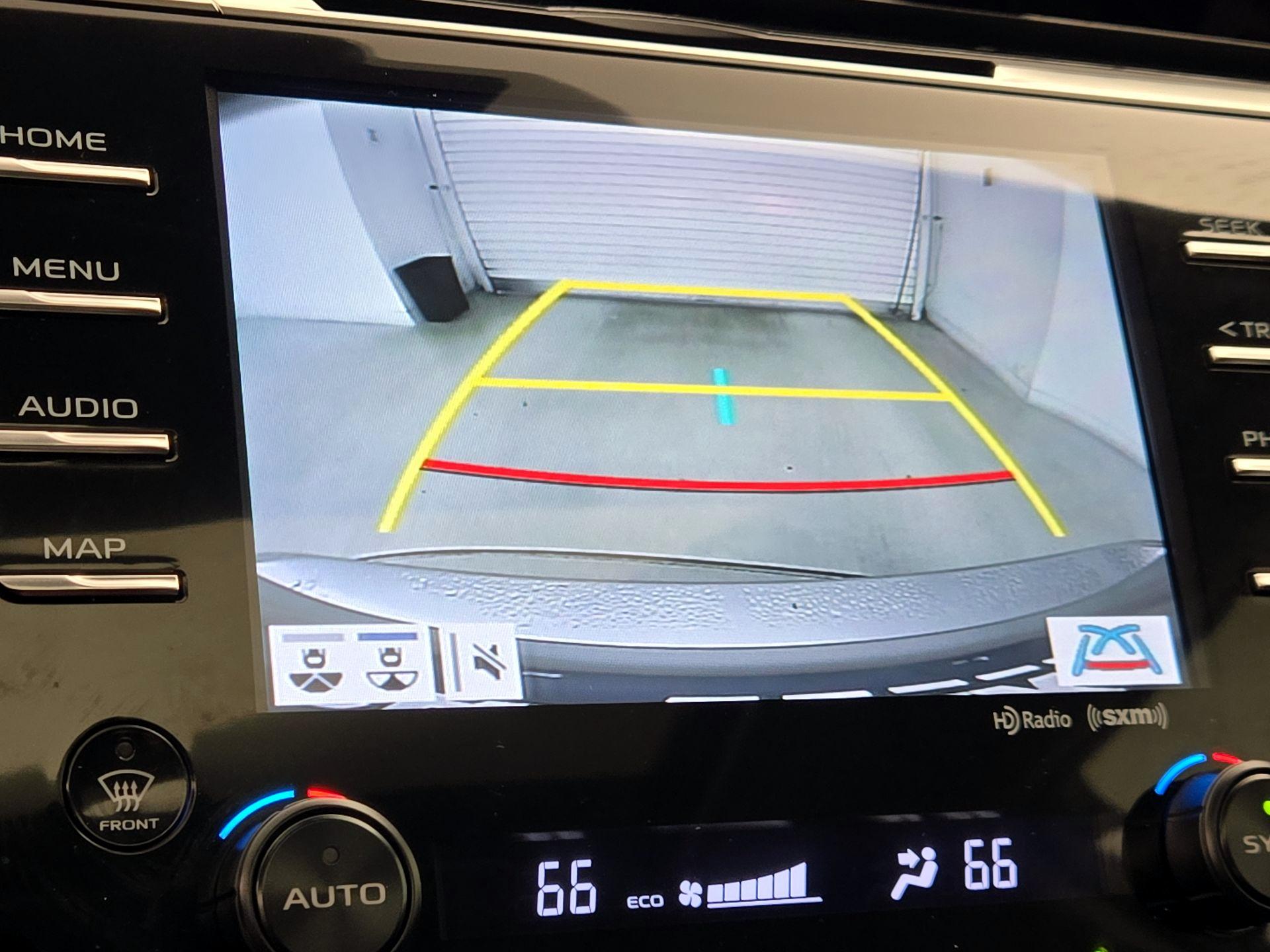 Thumbnail: 2019 Toyota Camry - 14
