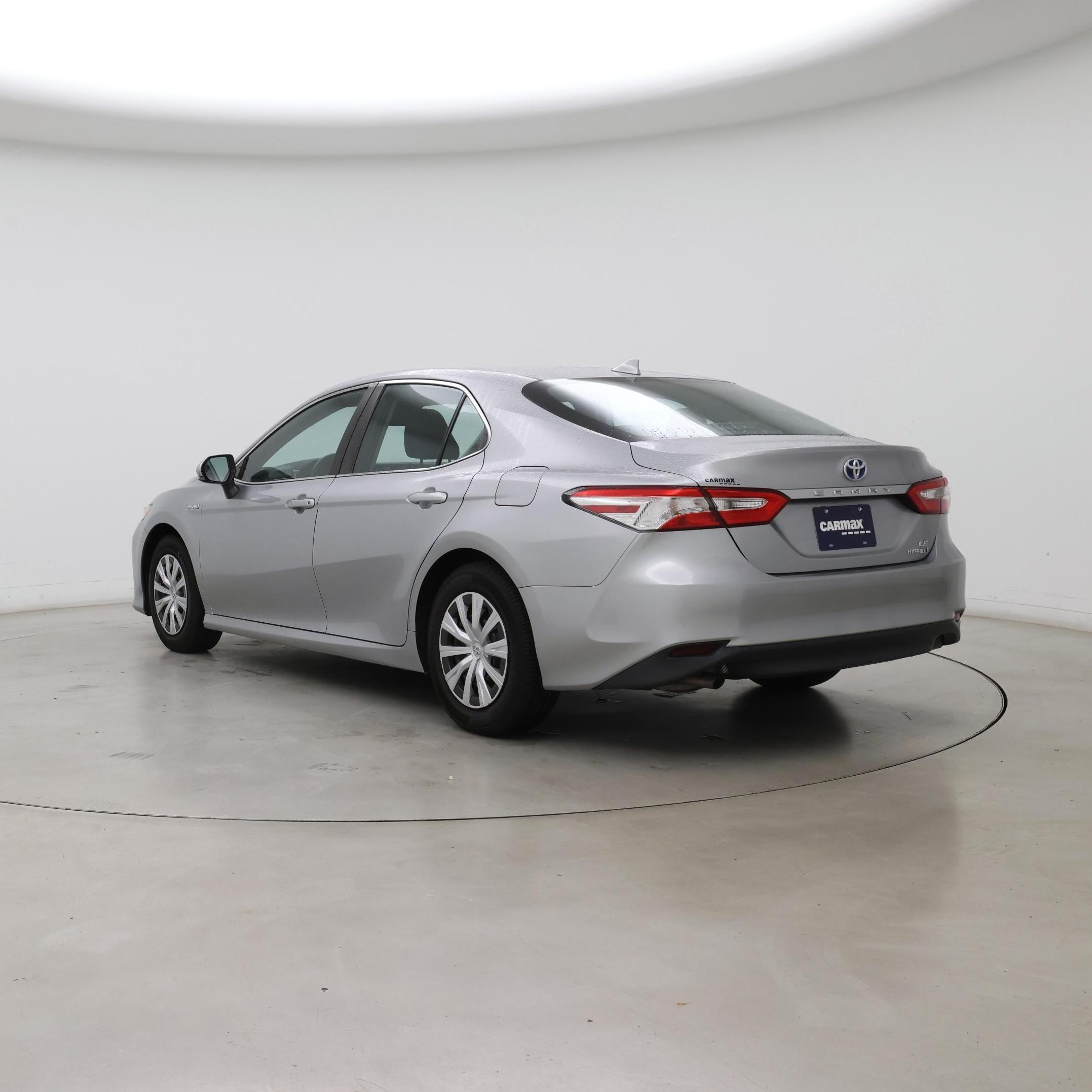 Thumbnail: 2019 Toyota Camry - 2