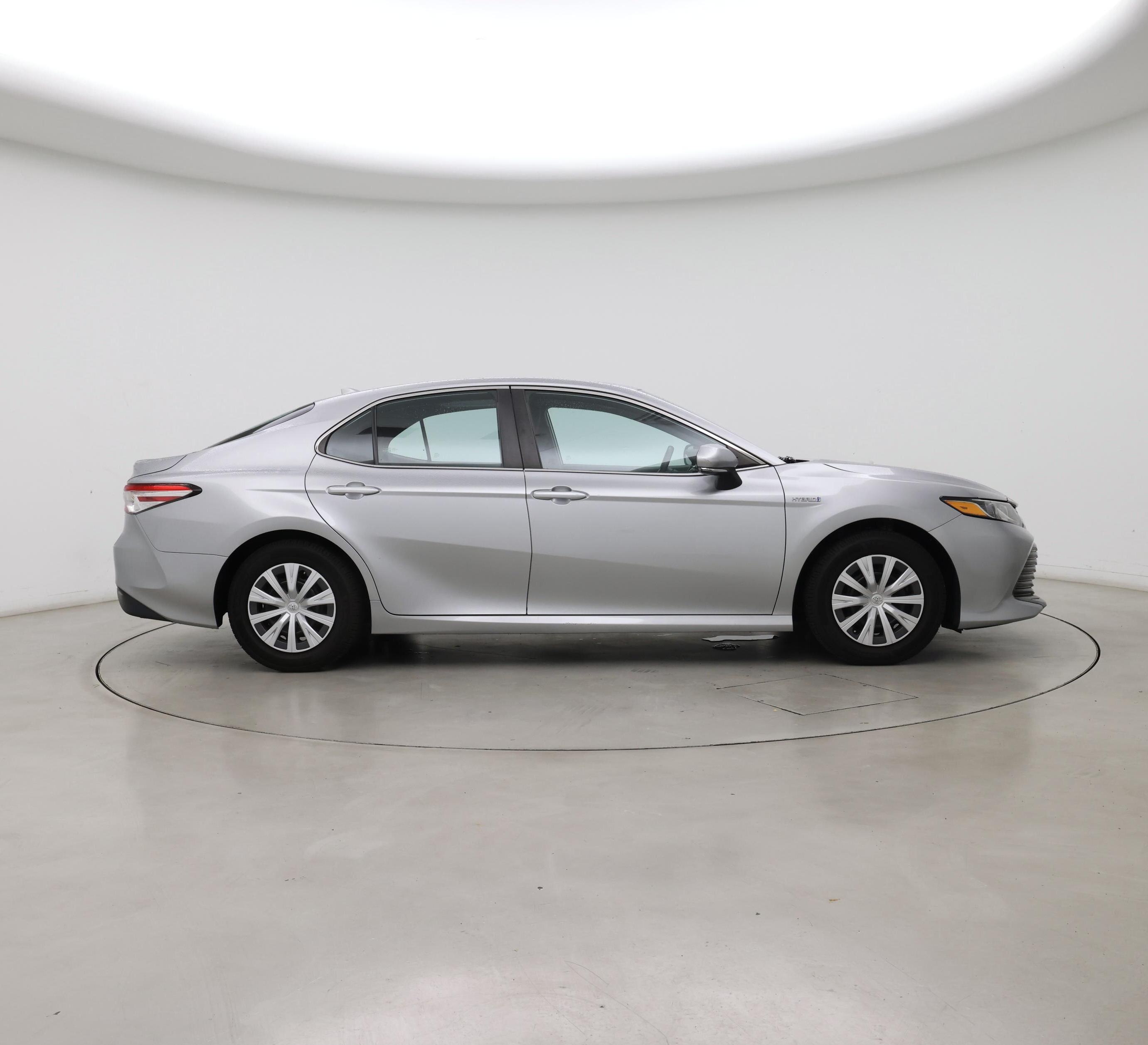 Thumbnail: 2019 Toyota Camry - 7