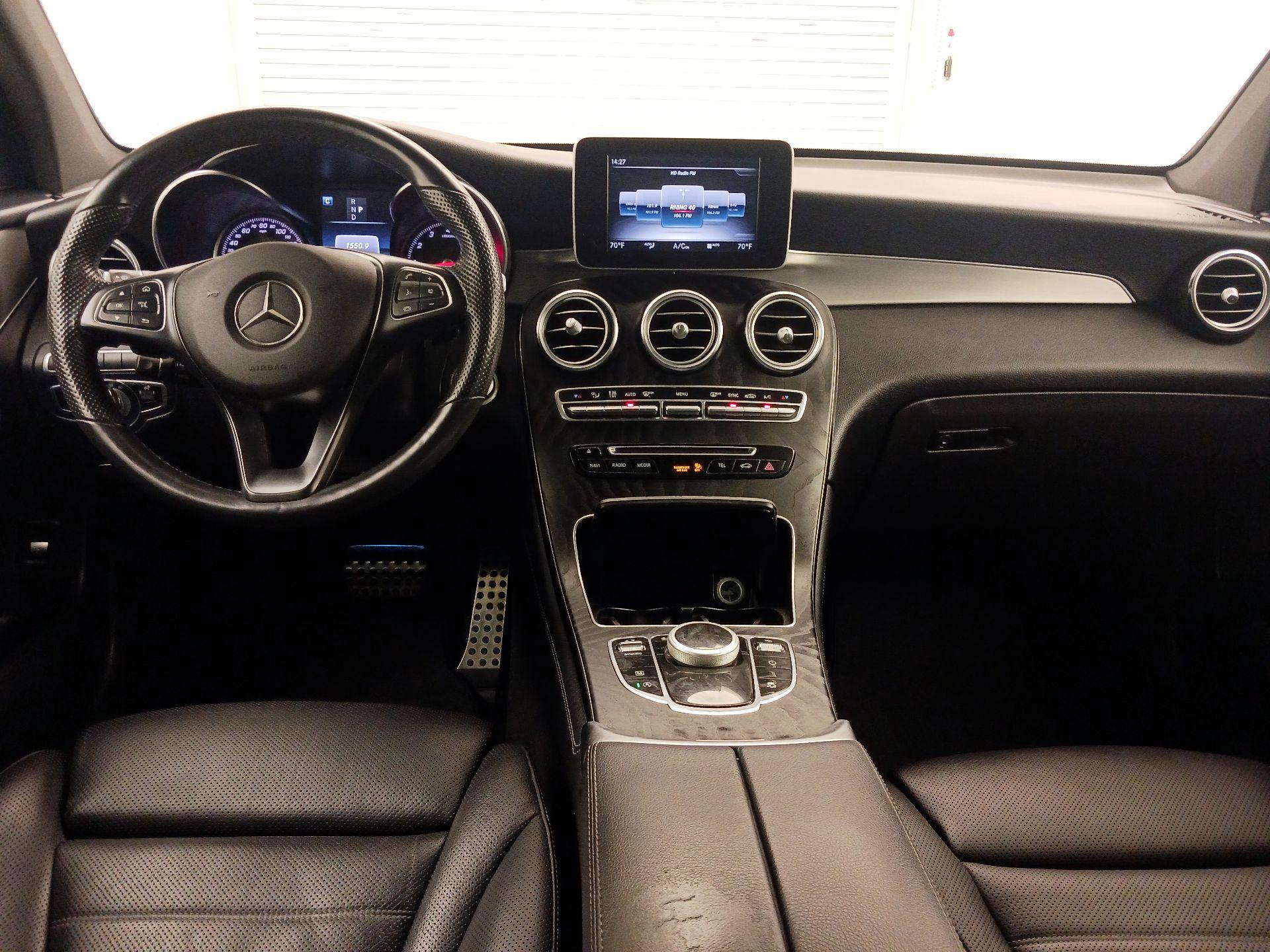 Thumbnail: 2019 Mercedes-Benz GLC - 9