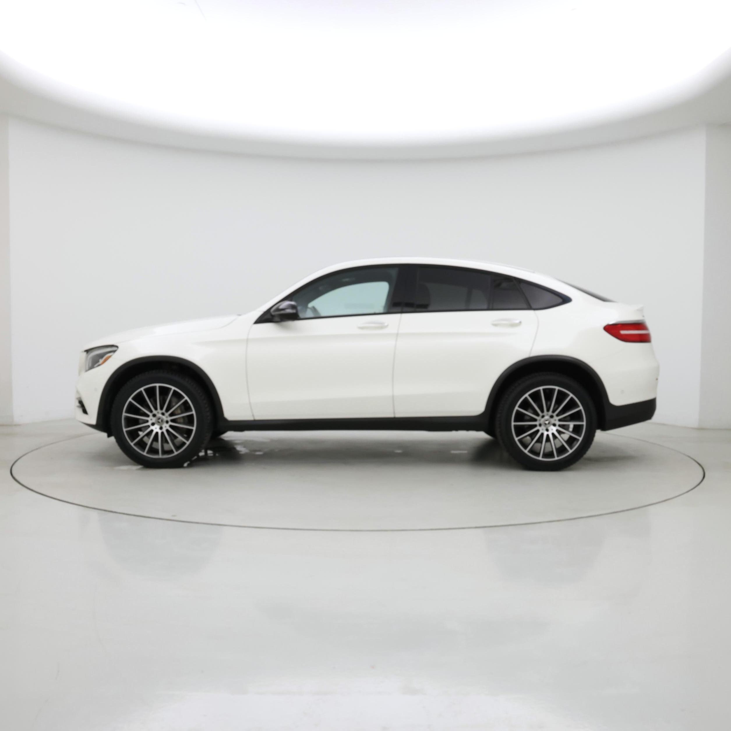 Thumbnail: 2019 Mercedes-Benz GLC - 3