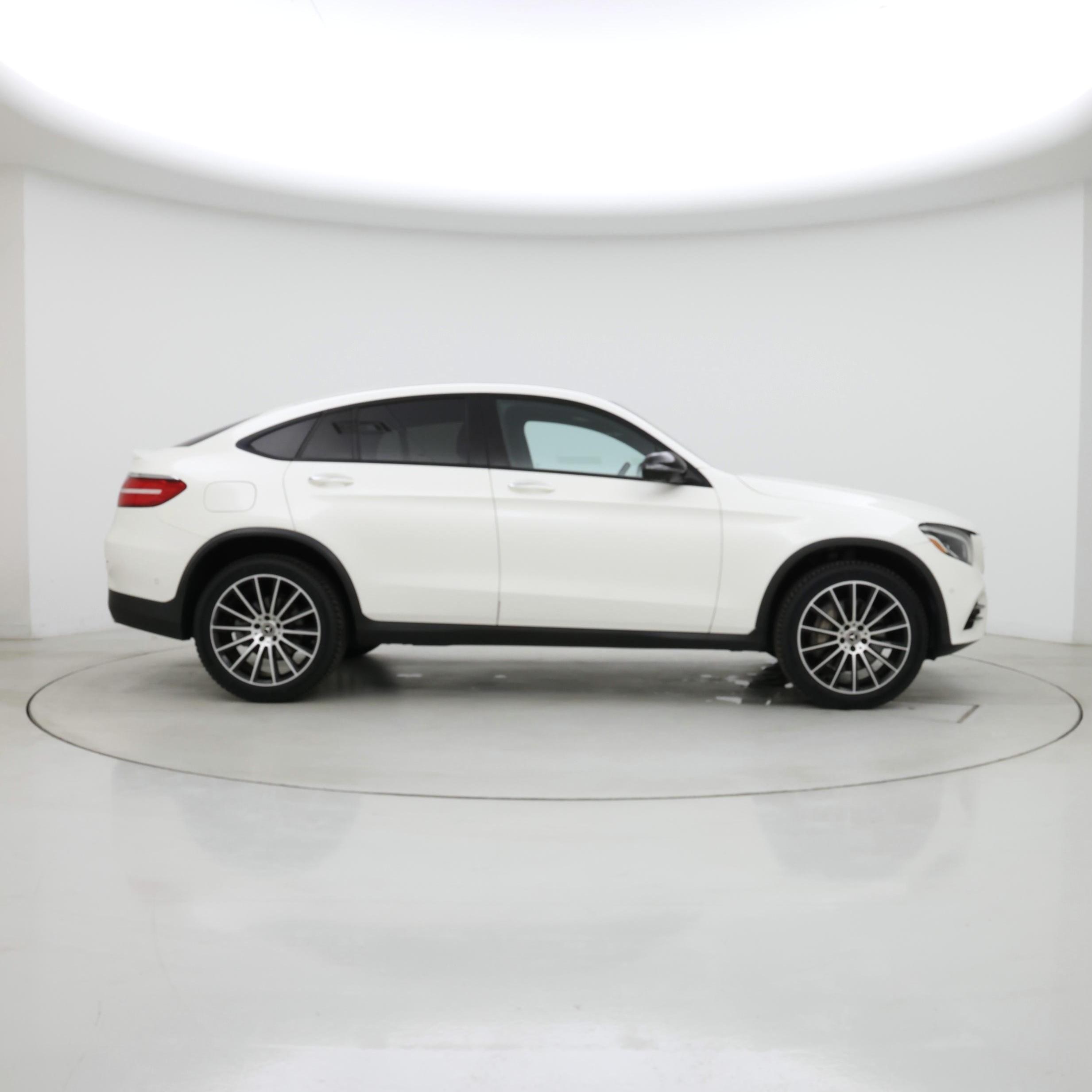 Thumbnail: 2019 Mercedes-Benz GLC - 7