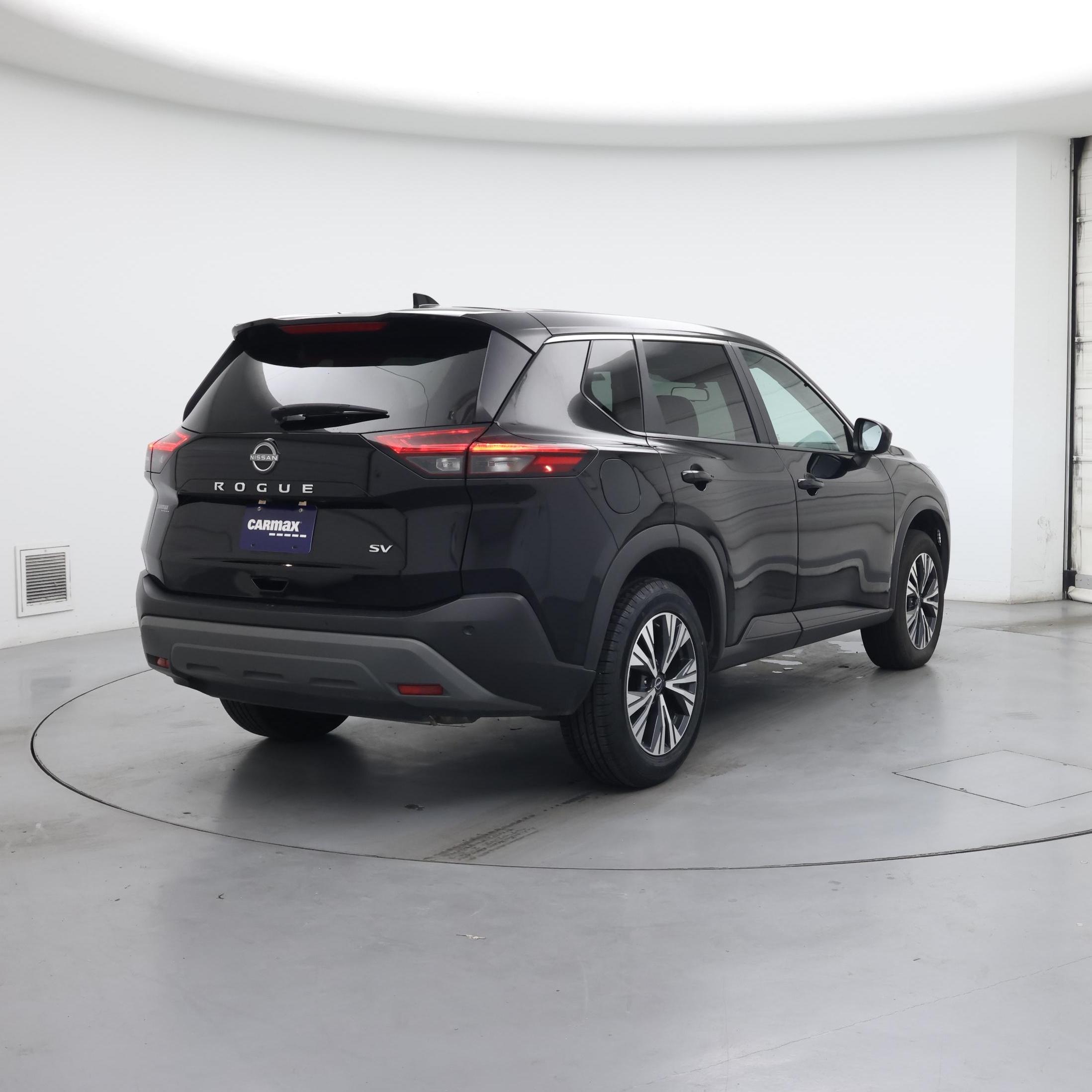 Thumbnail: 2023 Nissan Rogue - 8