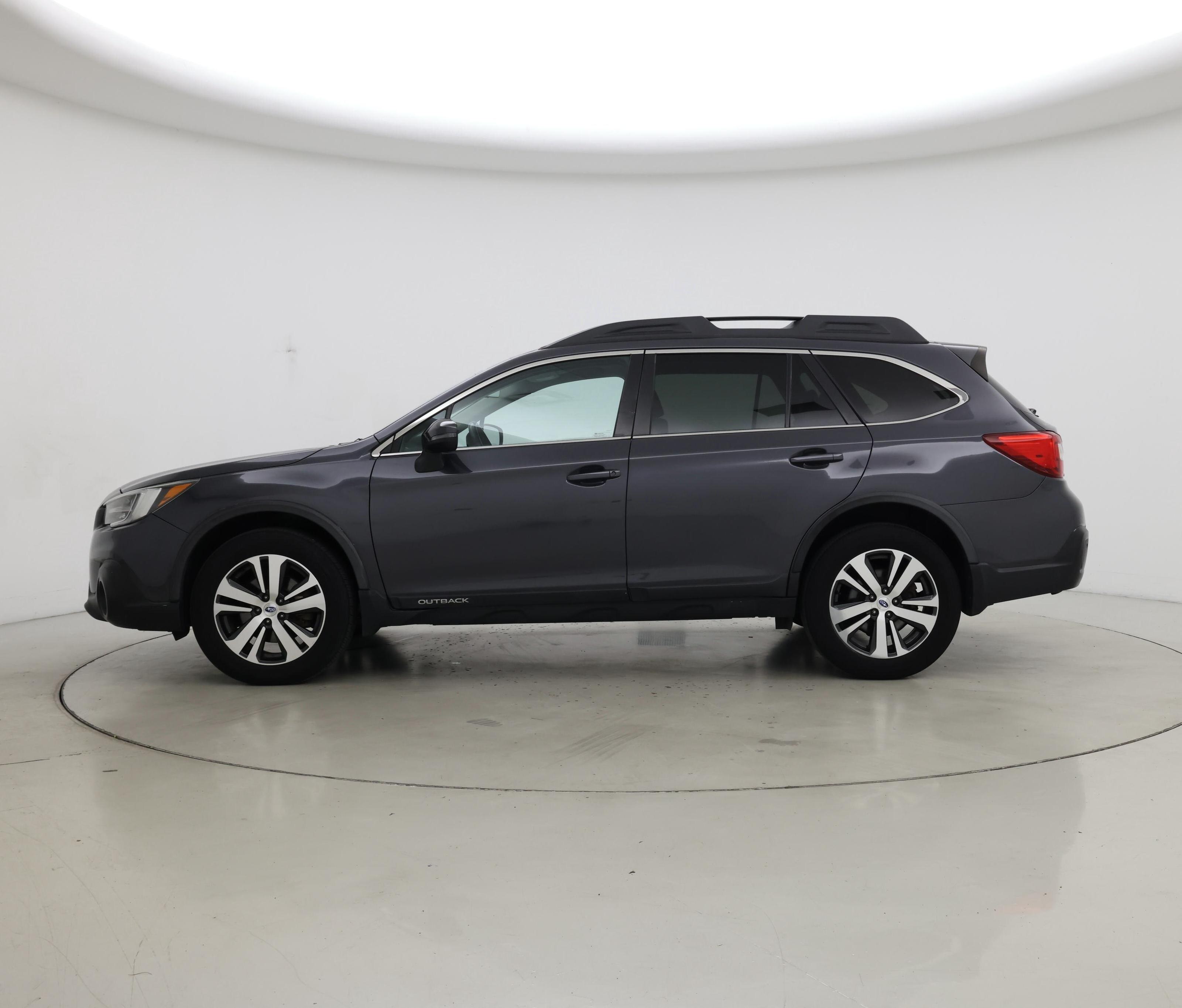 Thumbnail: 2018 Subaru Outback - 3